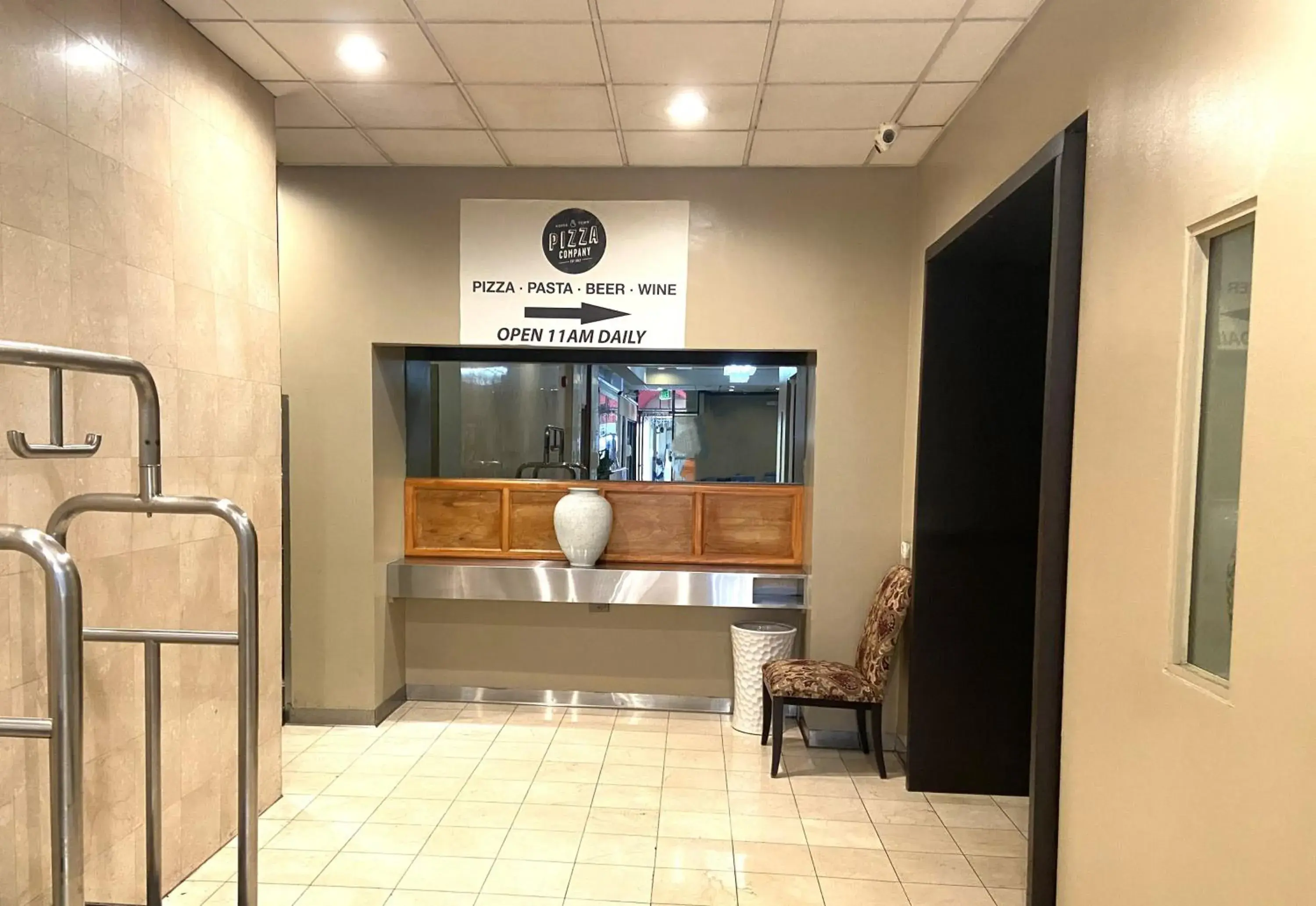 Lobby or reception in Ramada by Wyndham Los Angeles/Wilshire Center Lobby or reception in Ramada by Wyndham Los Angeles/Wilshire Center