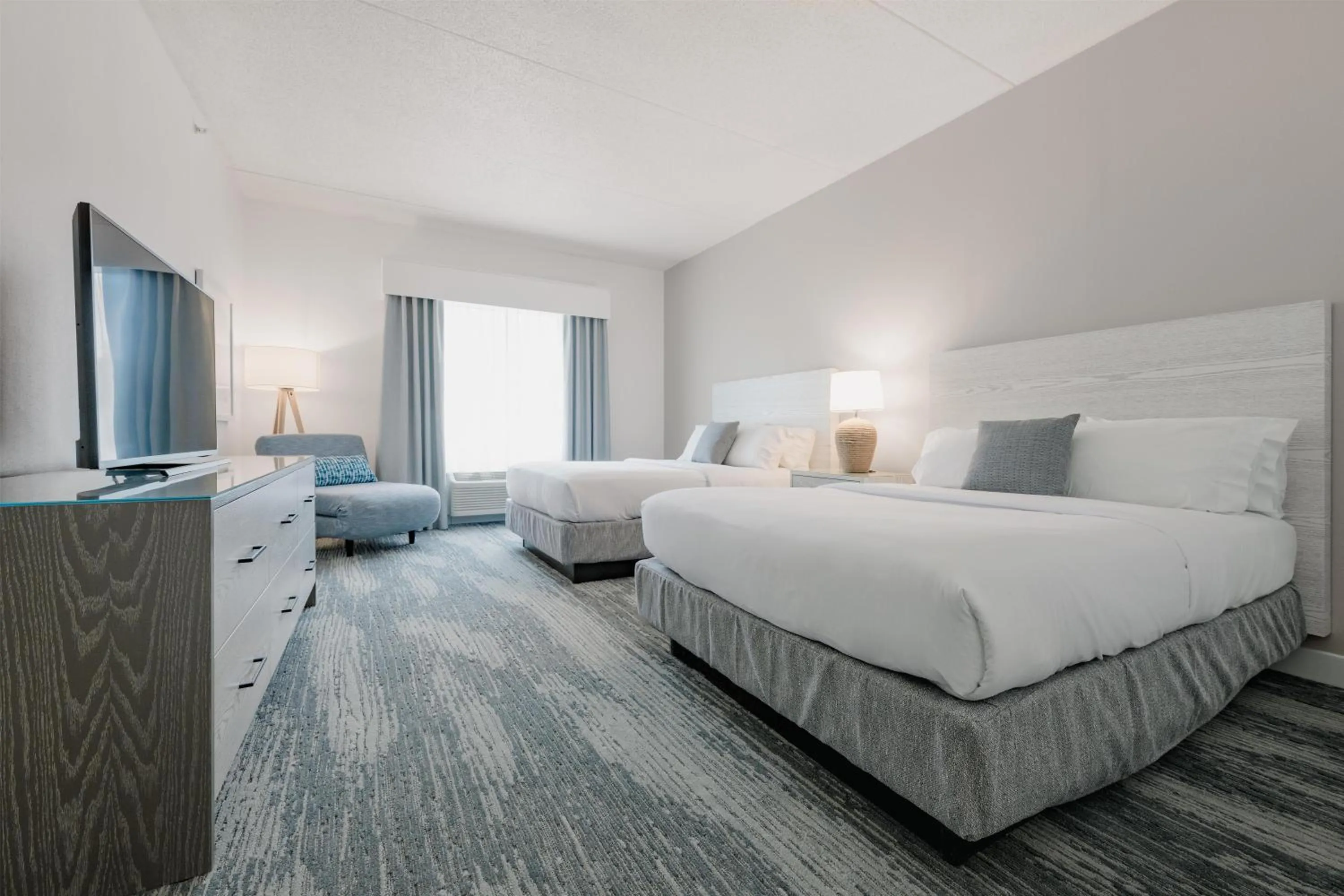 Bedroom, Bed in Hotel Bethany Beach