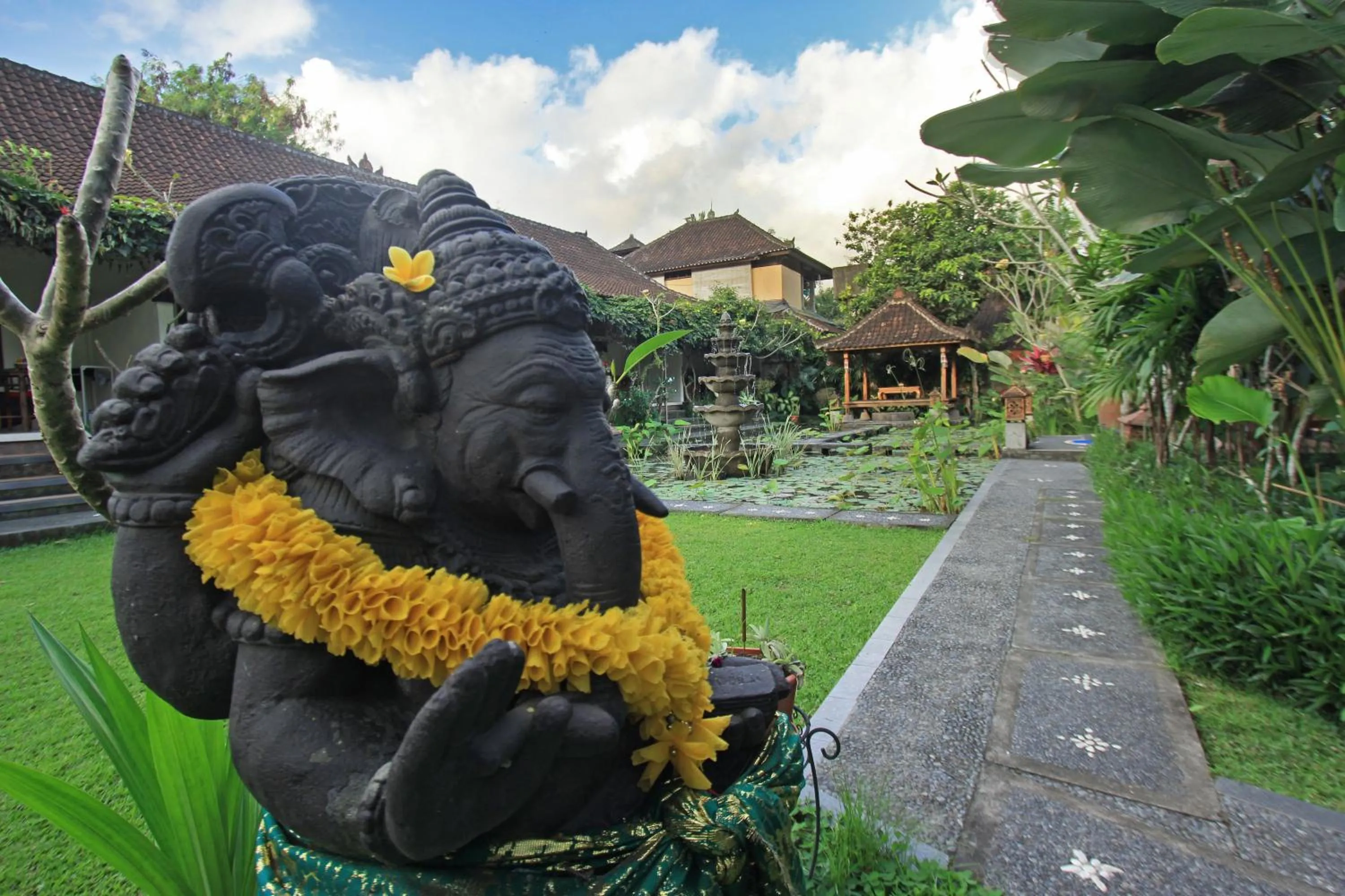 Natural landscape in Nara Ubud Cottage by Mahaputra