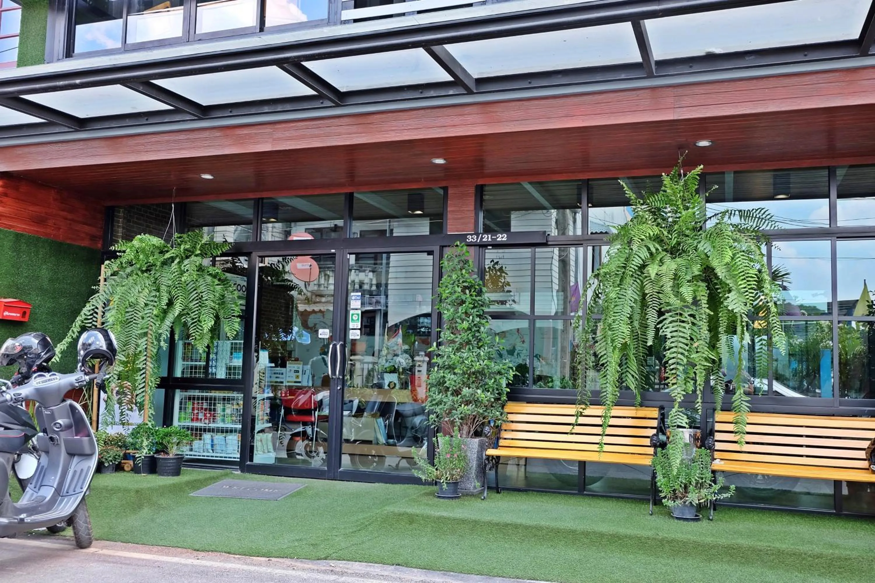 Facade/entrance in Sleep Airport Chiang Mai