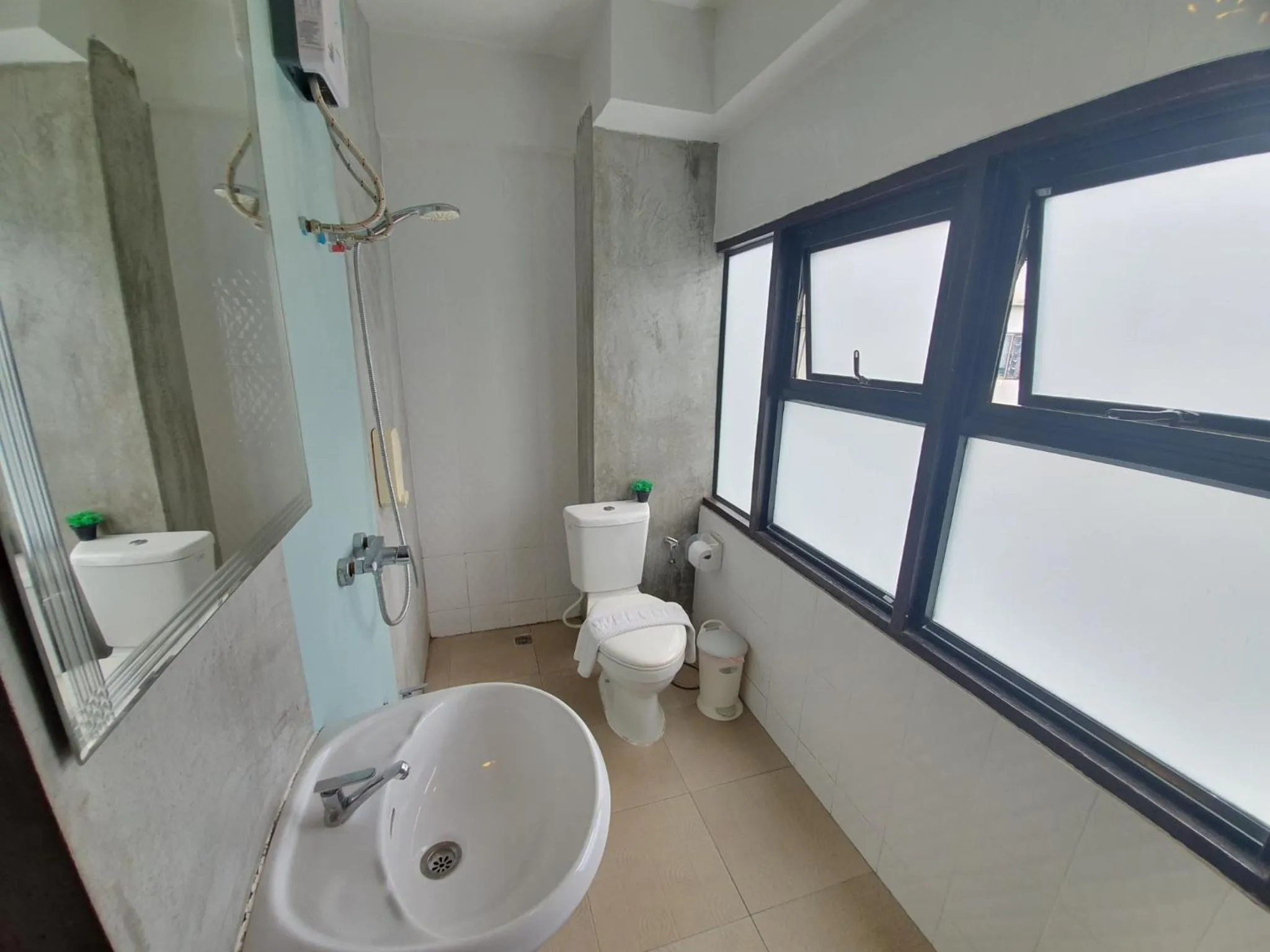 Bathroom in Sleep Airport Chiang Mai