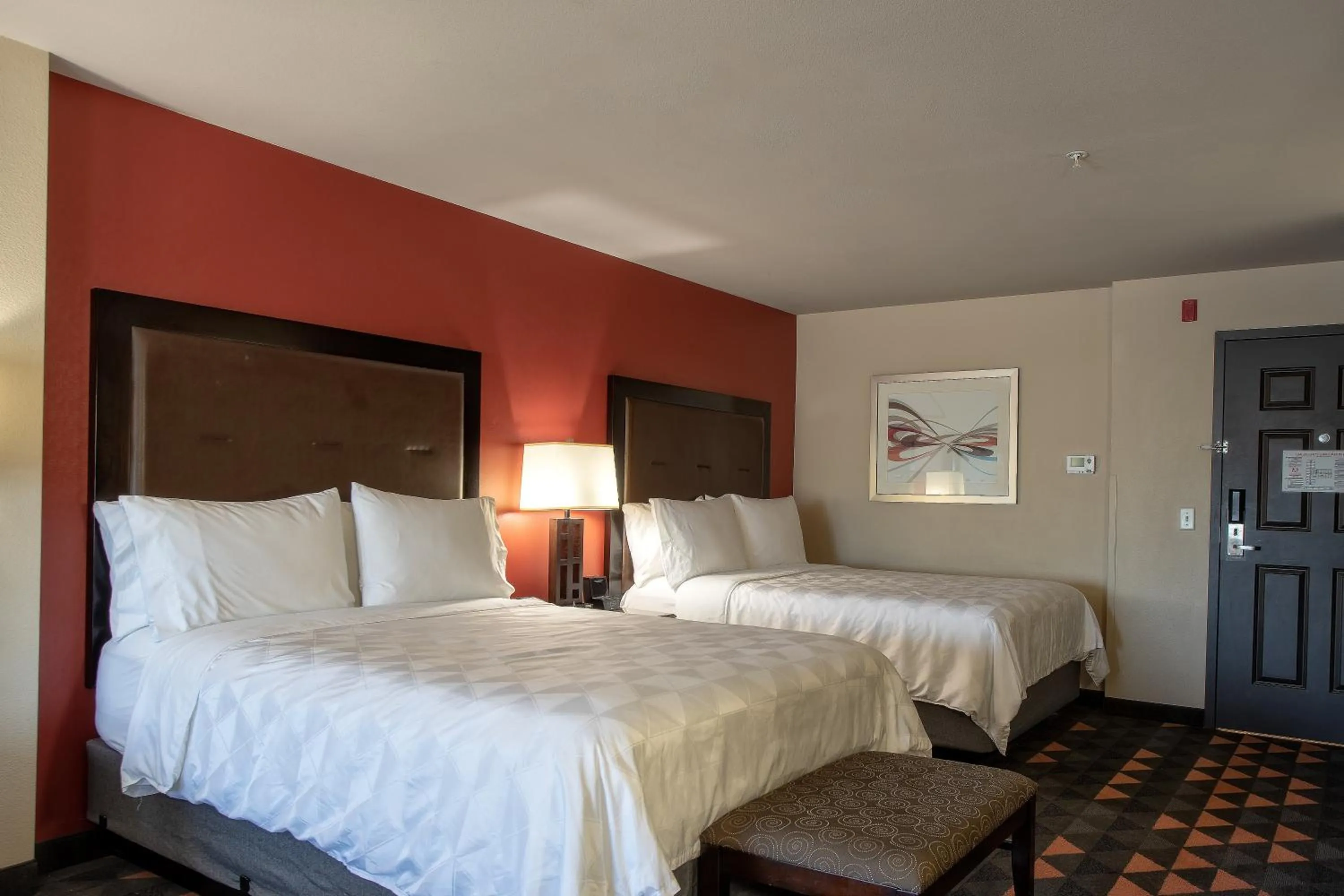Photo of the whole room, Bed in Holiday Inn Oceanside Marina Camp Pendleton by IHG
