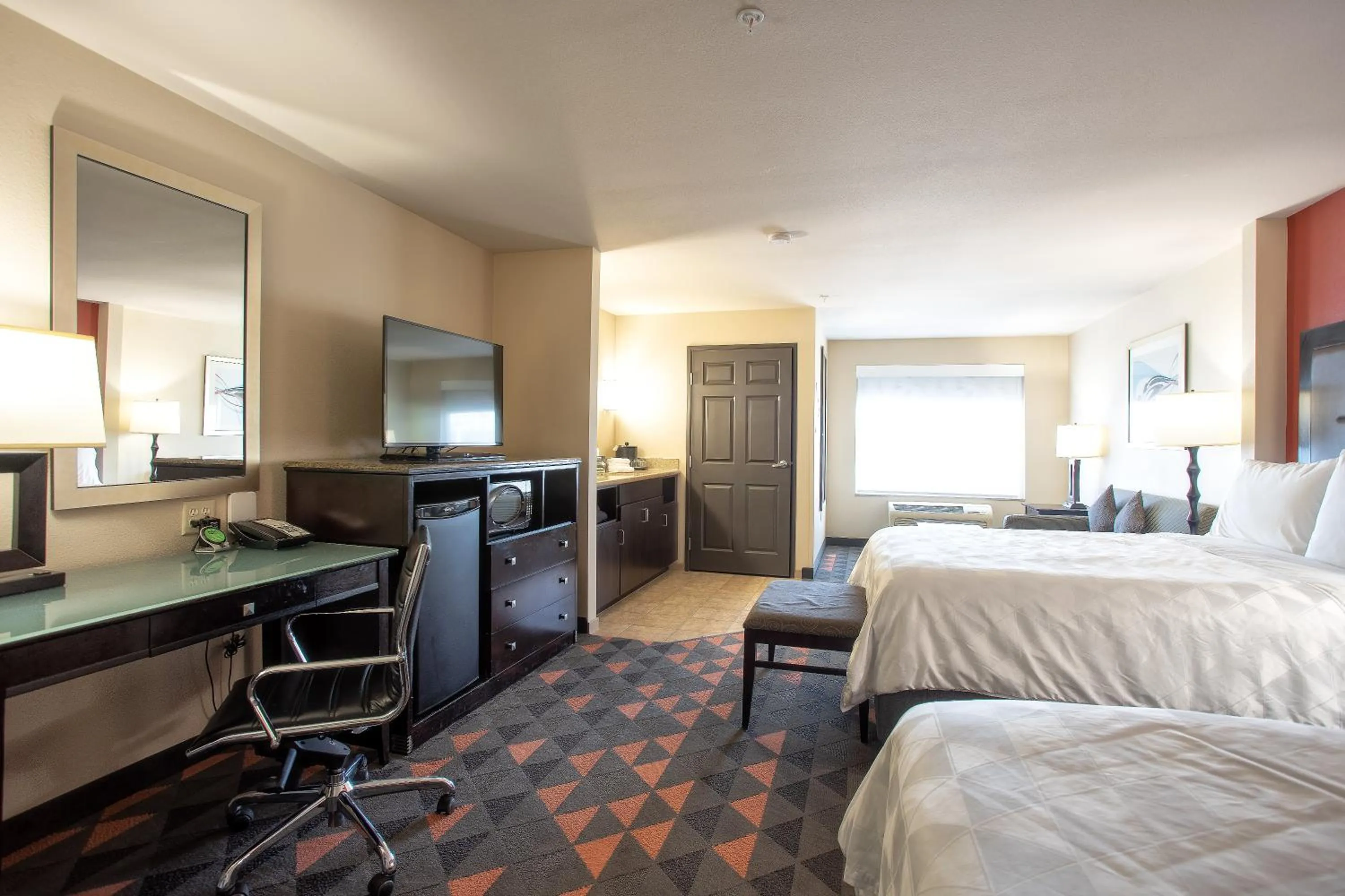 Photo of the whole room, Bed in Holiday Inn Oceanside Marina Camp Pendleton by IHG