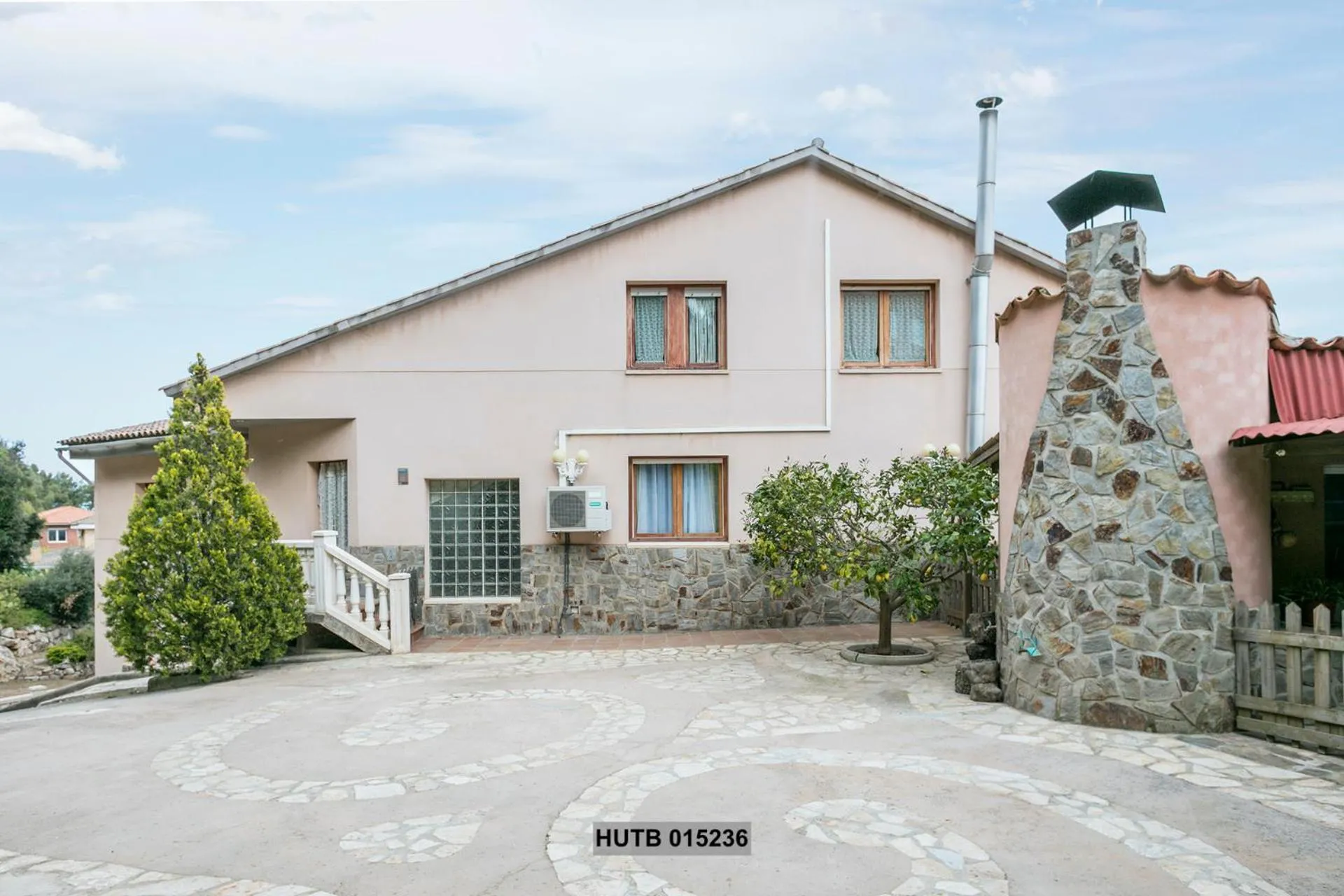 Off site in Alcam Can Macia