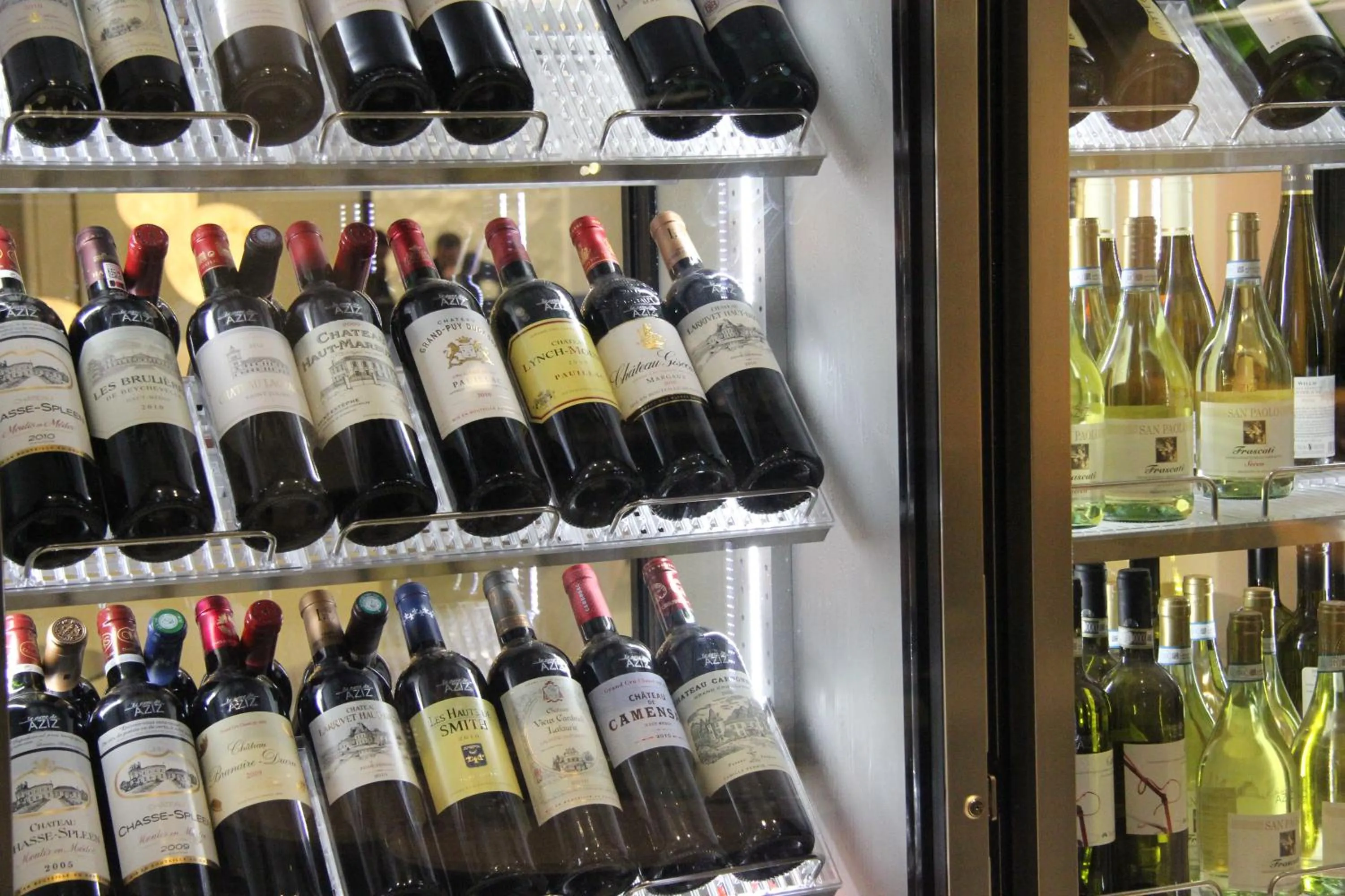 Alcoholic drinks in The Key Beirut