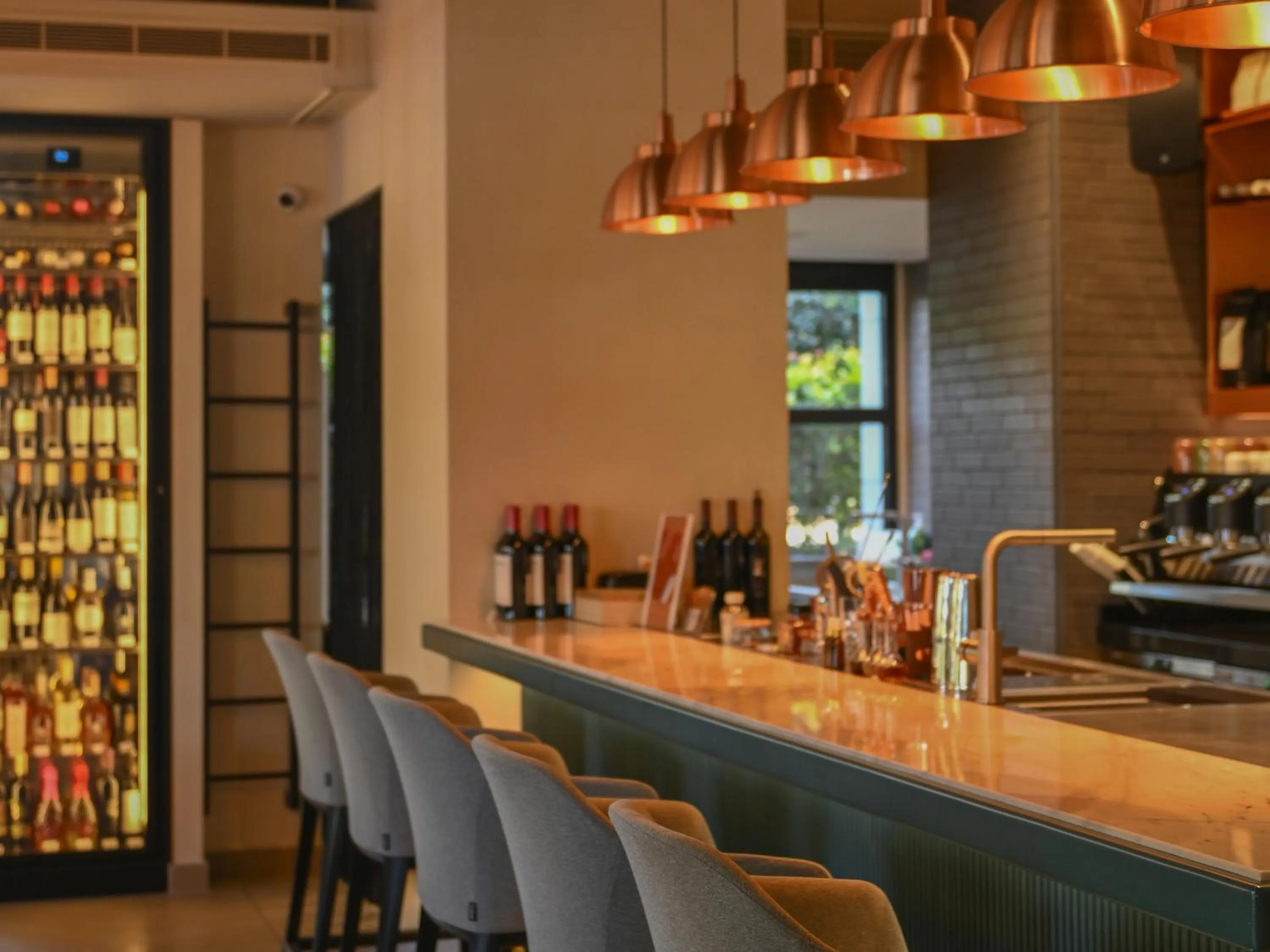 Restaurant/places to eat in The Key Beirut