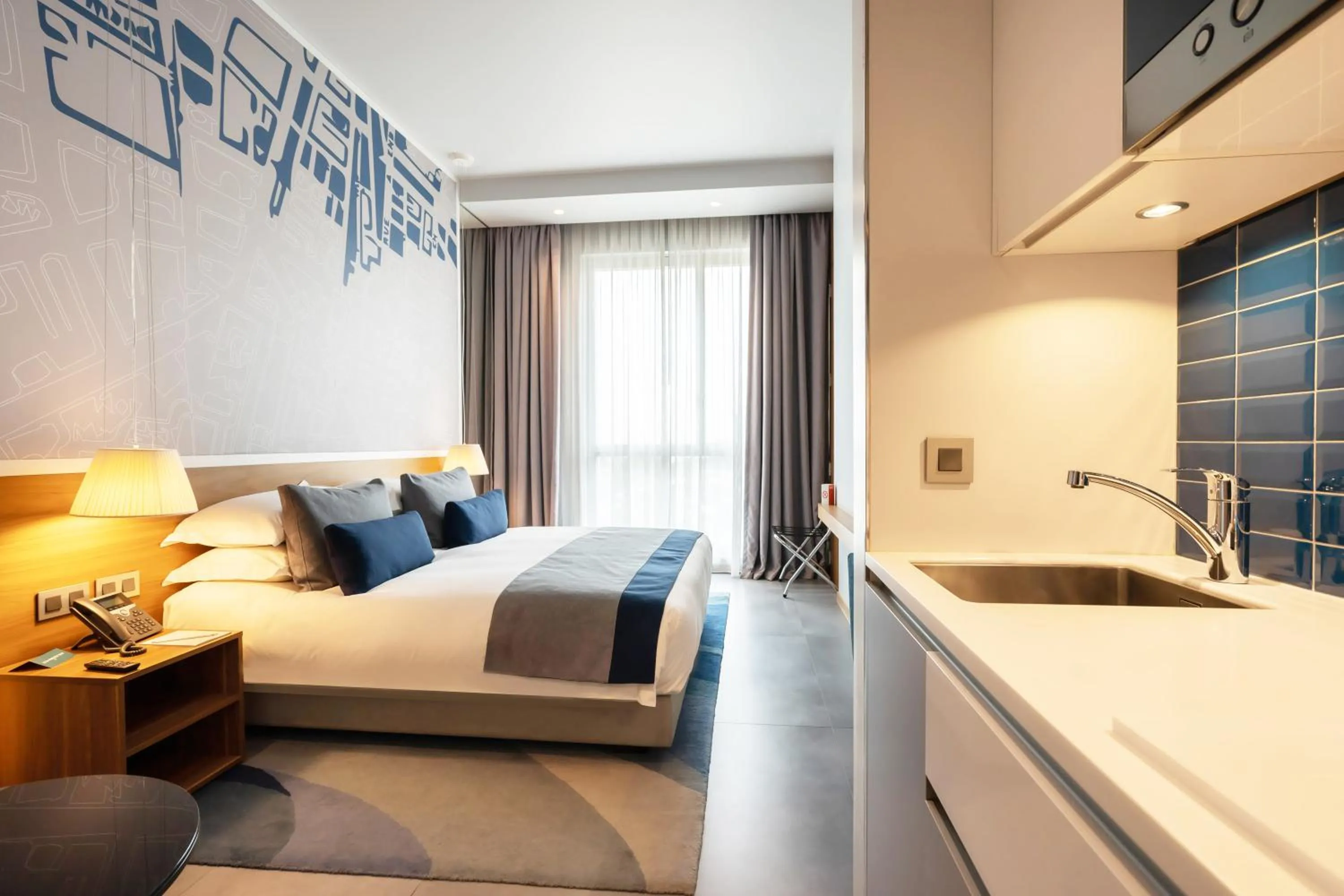 View (from property/room), Bed in The Key Beirut