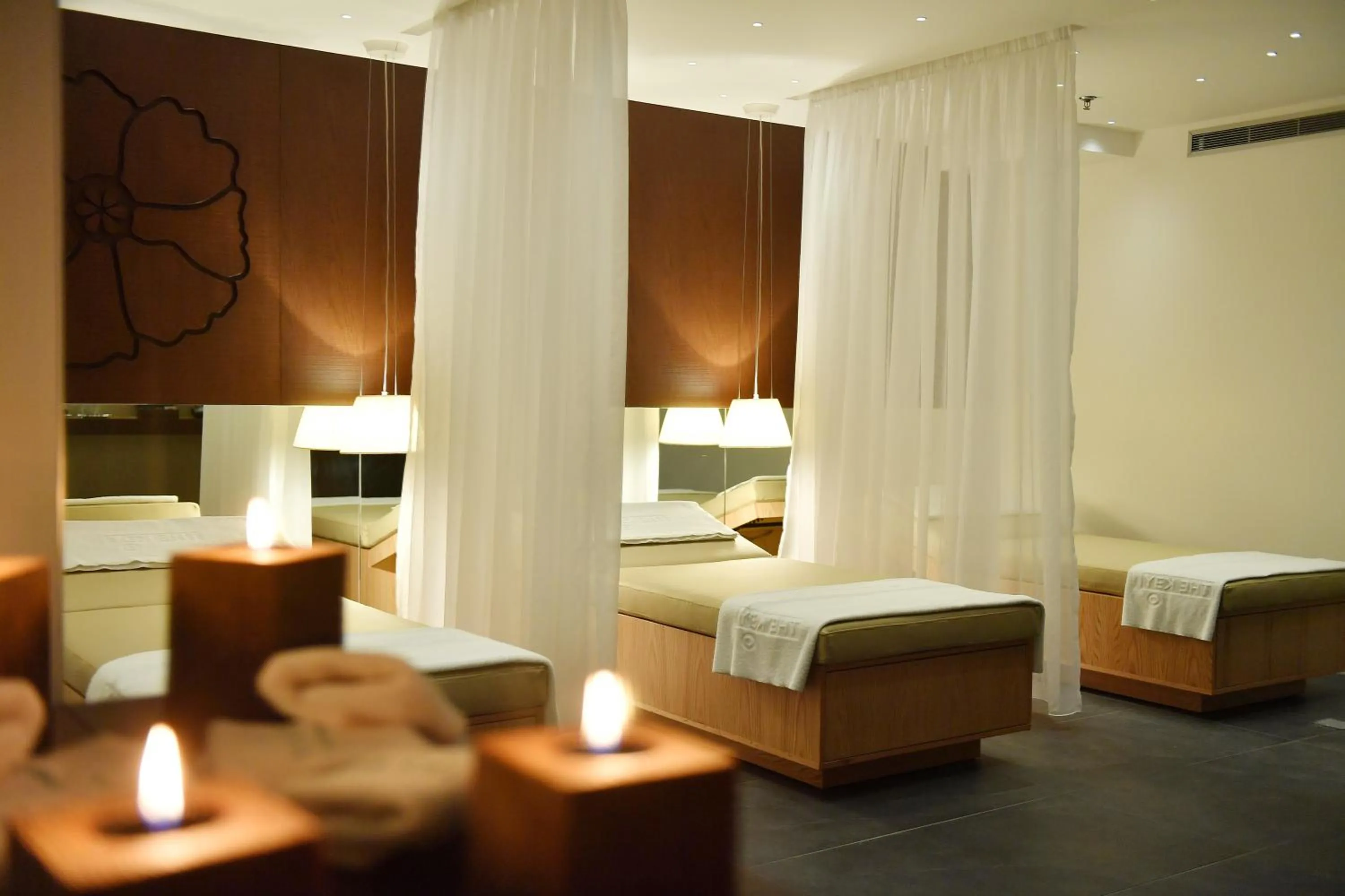 Spa and wellness centre/facilities, Bed in The Key Beirut