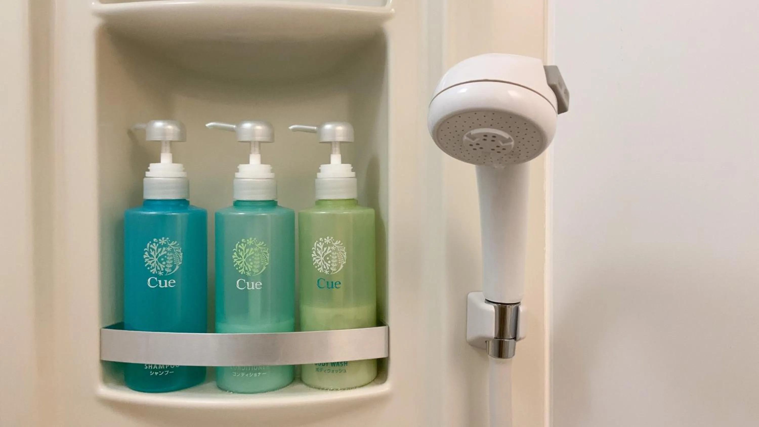 Shower in Guesthouse Kyoto Abiya