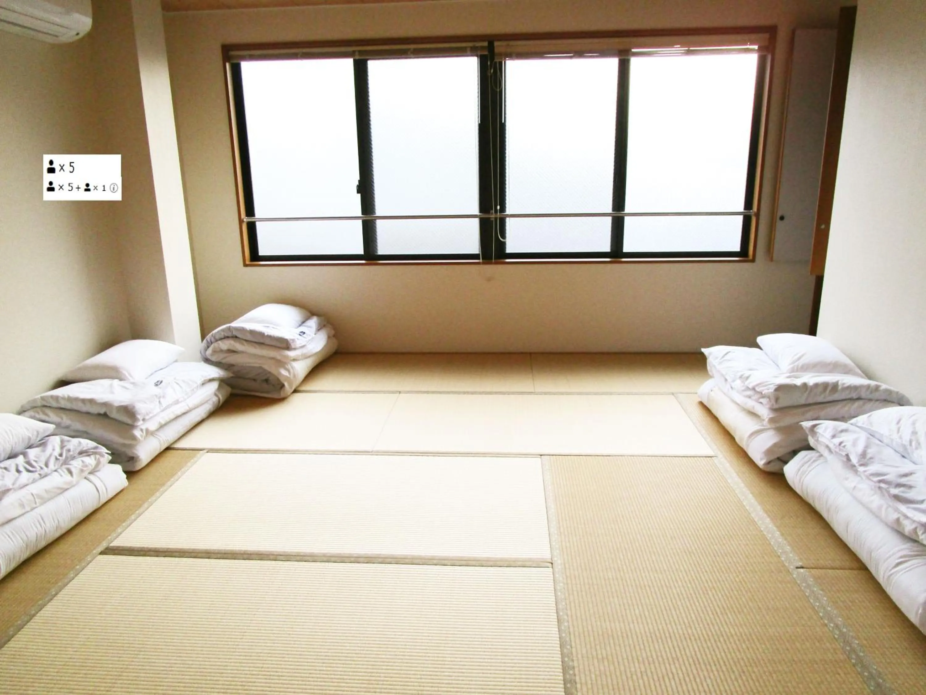 Photo of the whole room, Bed in Guesthouse Kyoto Abiya