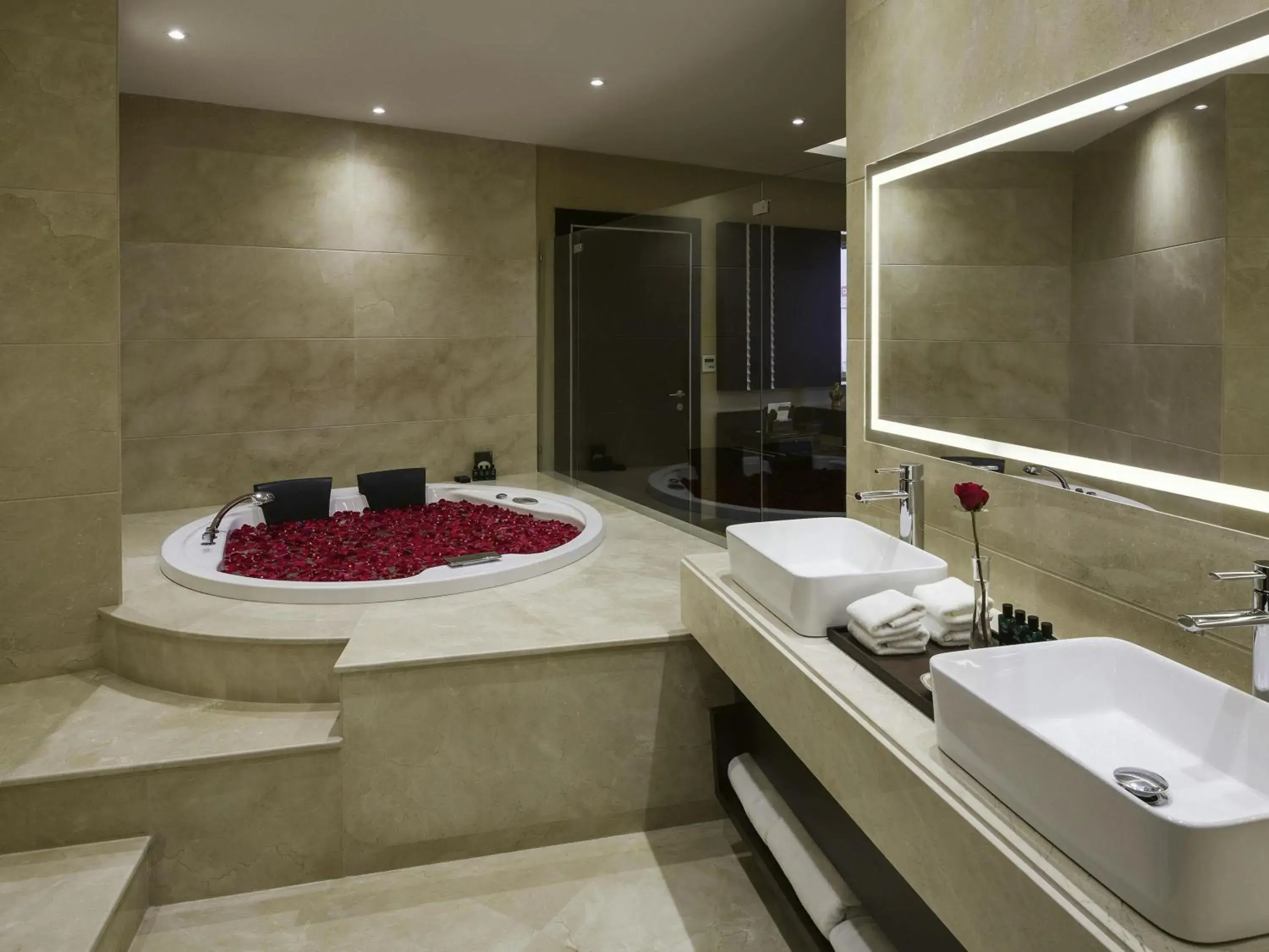 Bedroom in Movenpick Hotel Qassim Bedroom in Movenpick Hotel Qassim