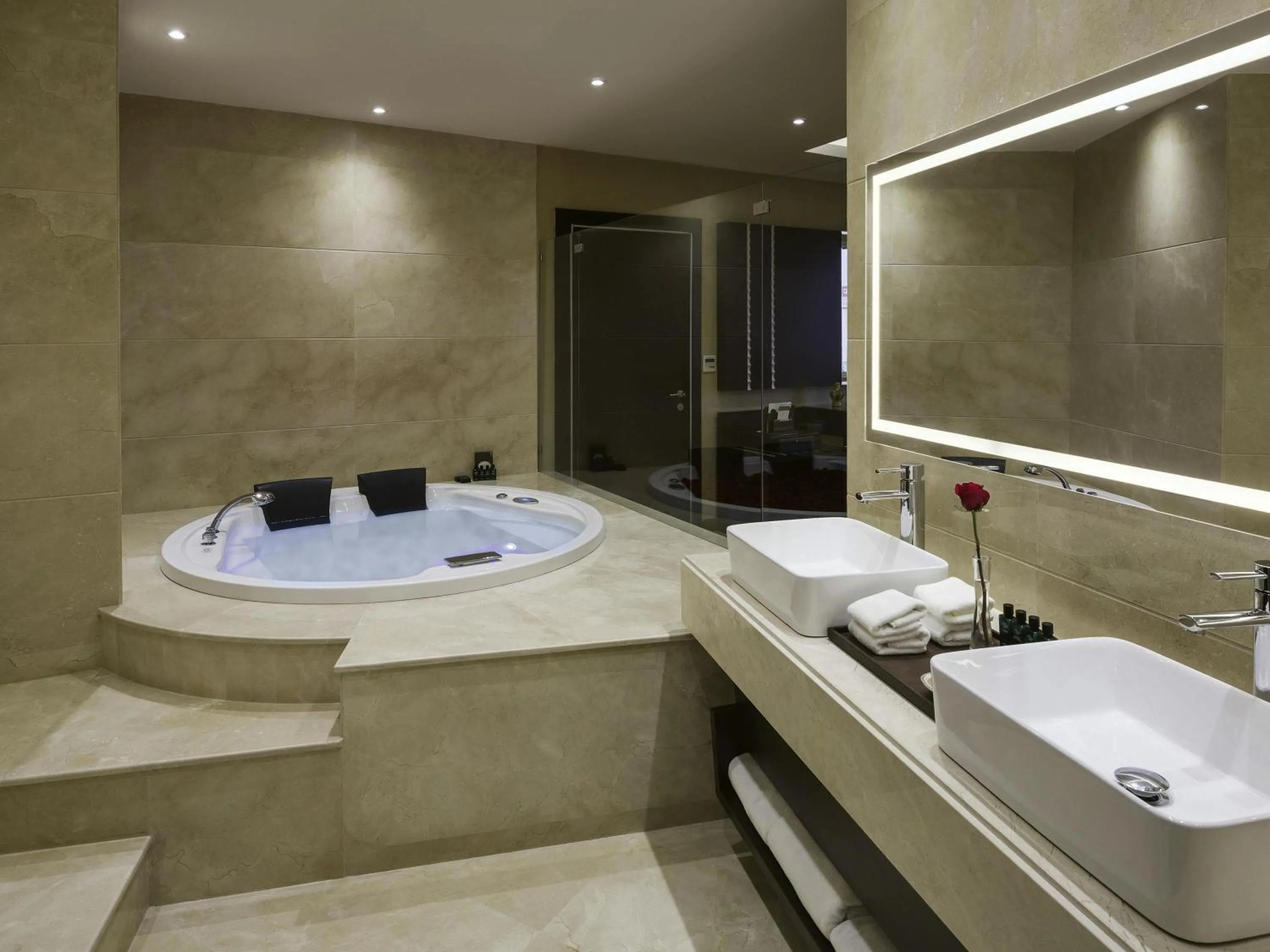 Bedroom in Movenpick Hotel Qassim