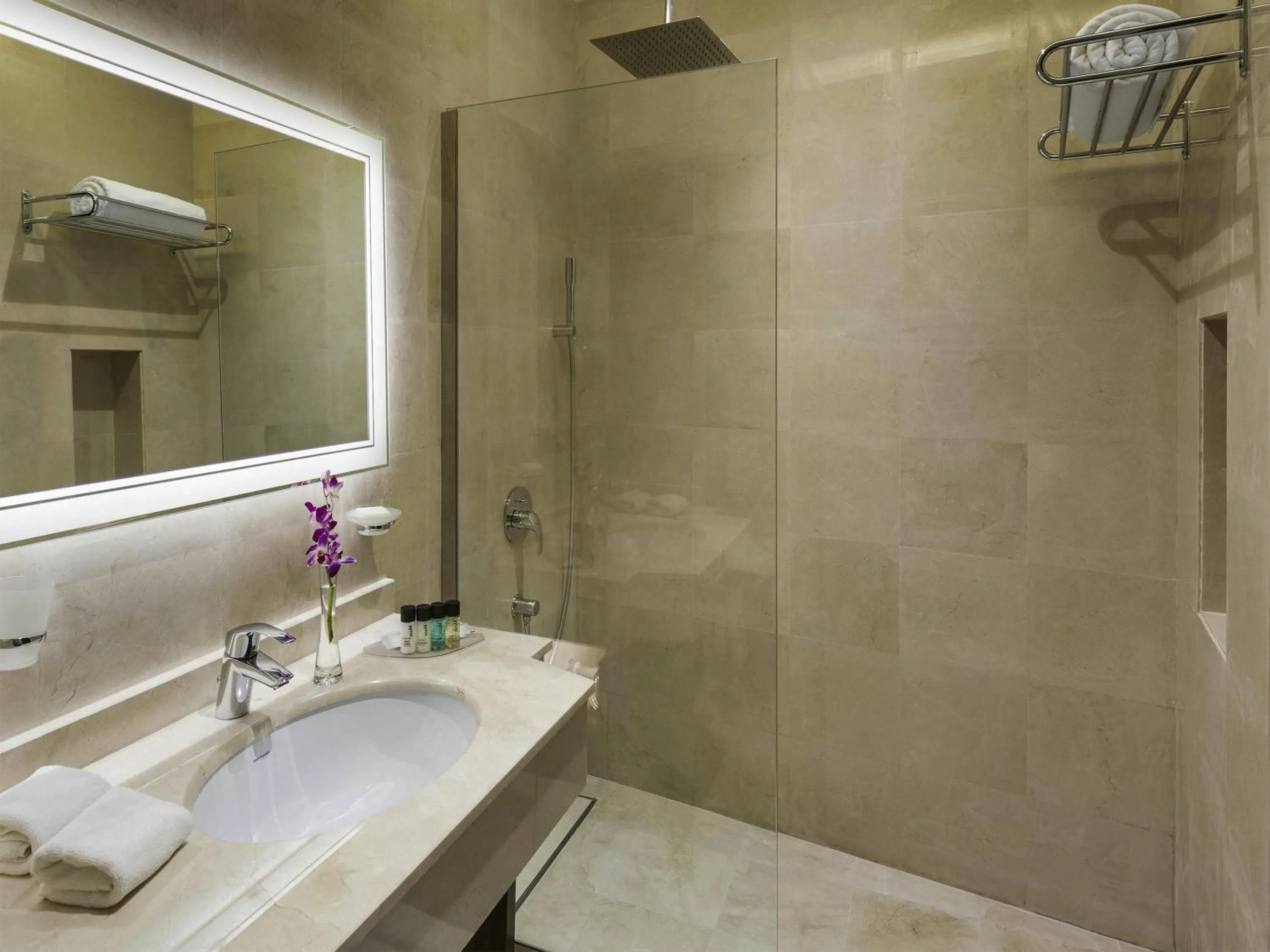 Bedroom in Movenpick Hotel Qassim