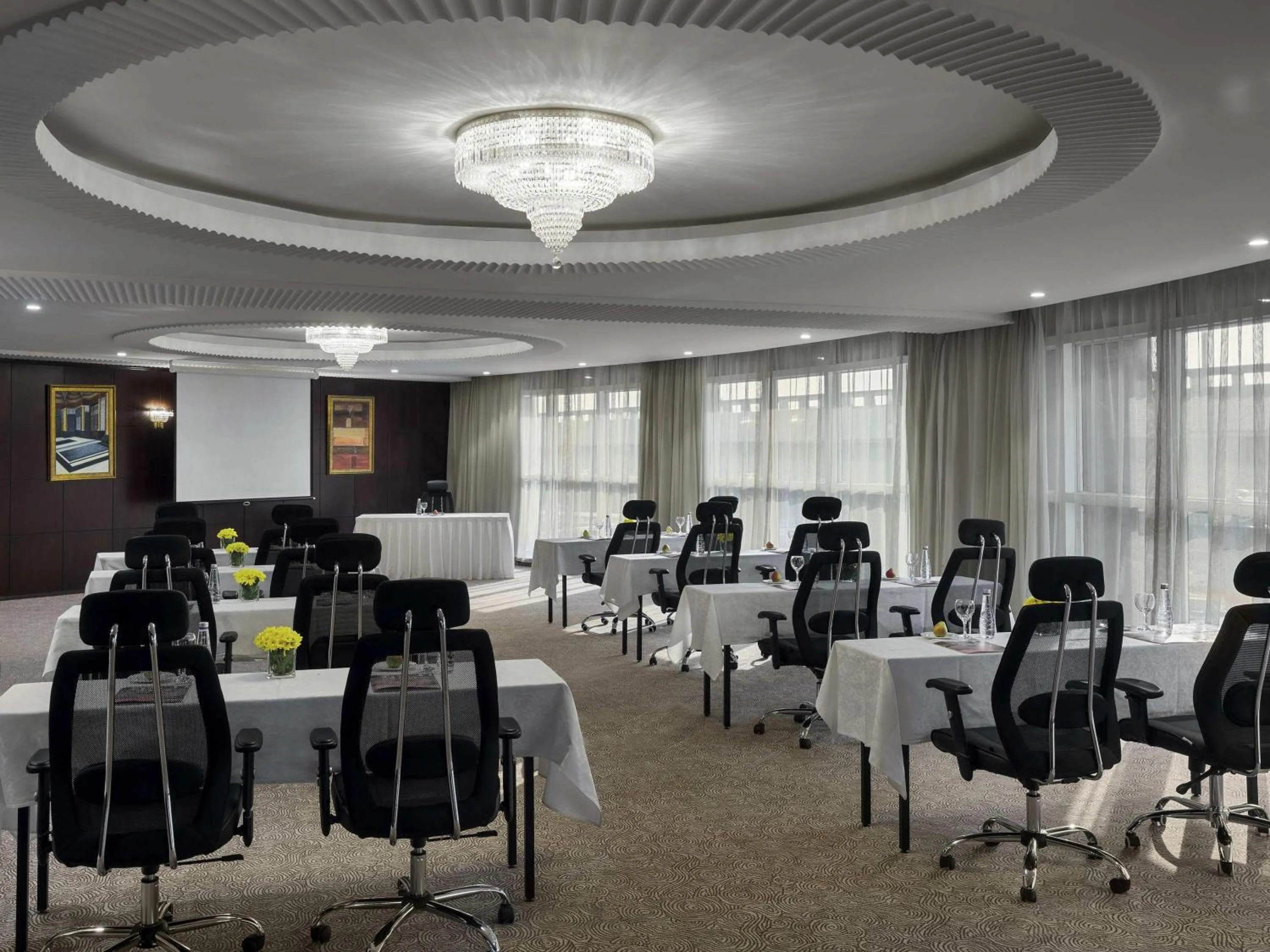 Meeting/conference room in Movenpick Hotel Qassim
