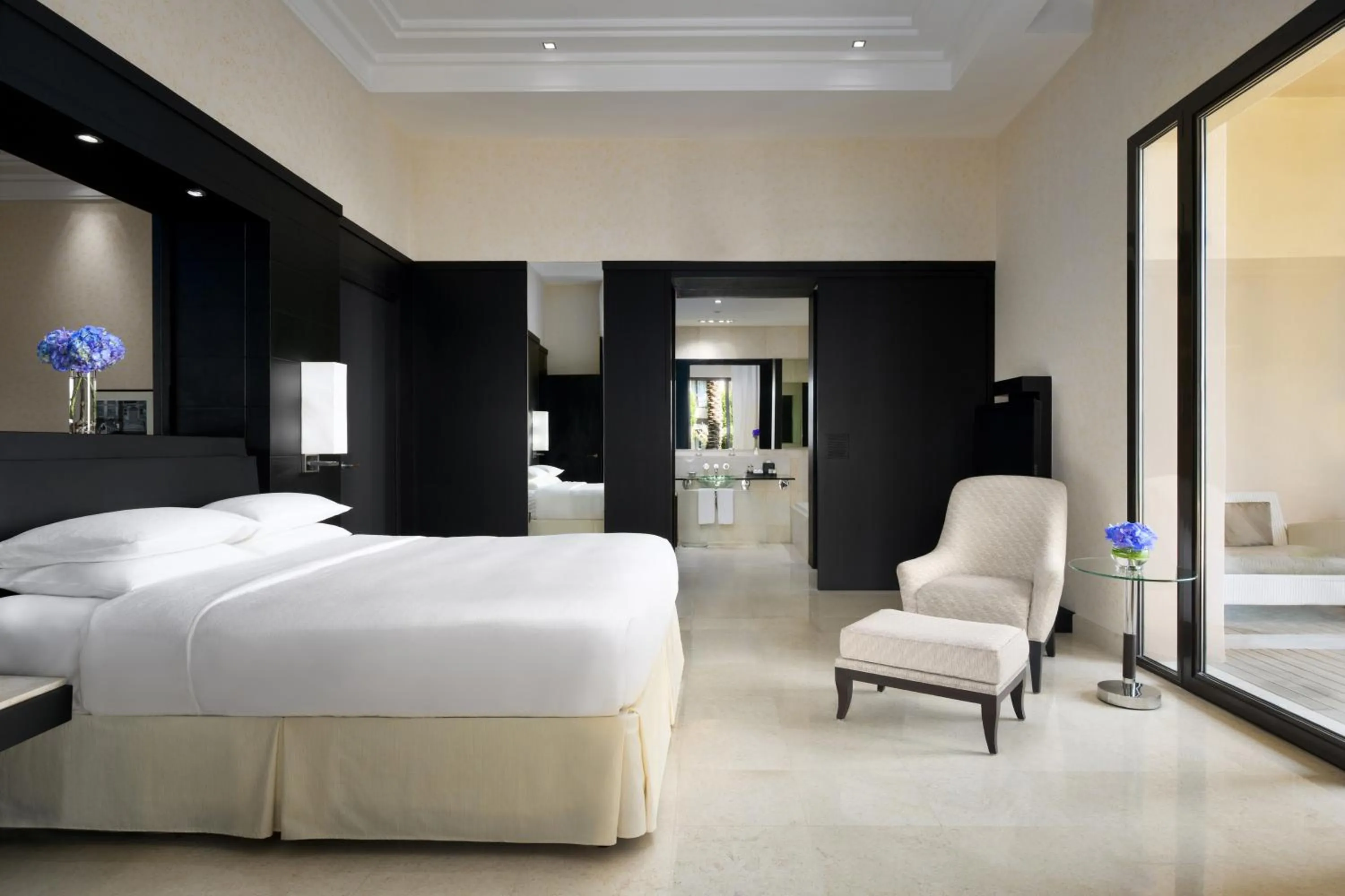 Bedroom, Bed in Park Hyatt Jeddah - Marina, Club and Spa