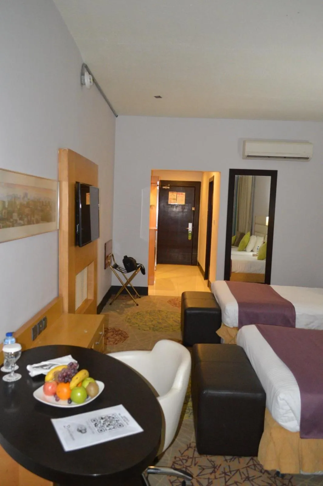 Bed in Golden Tulip Hail