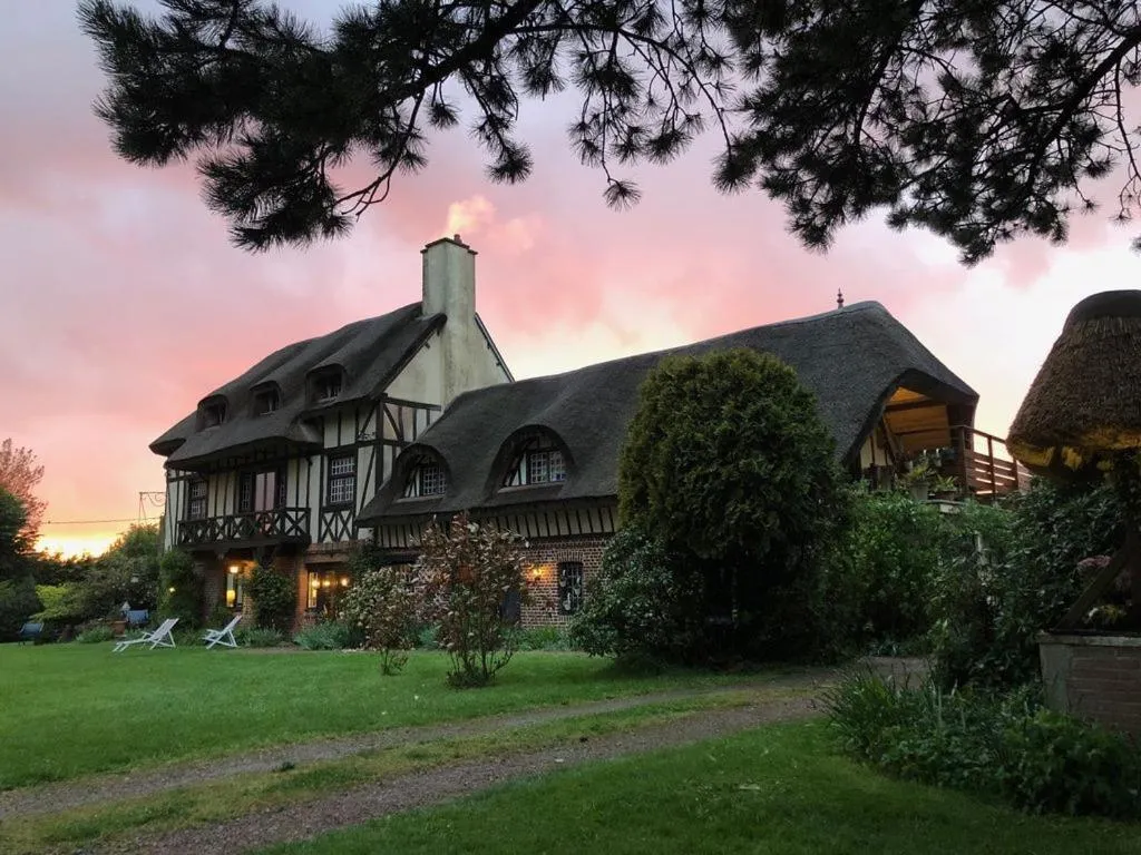 Property building in Les Hauts d'Etretat