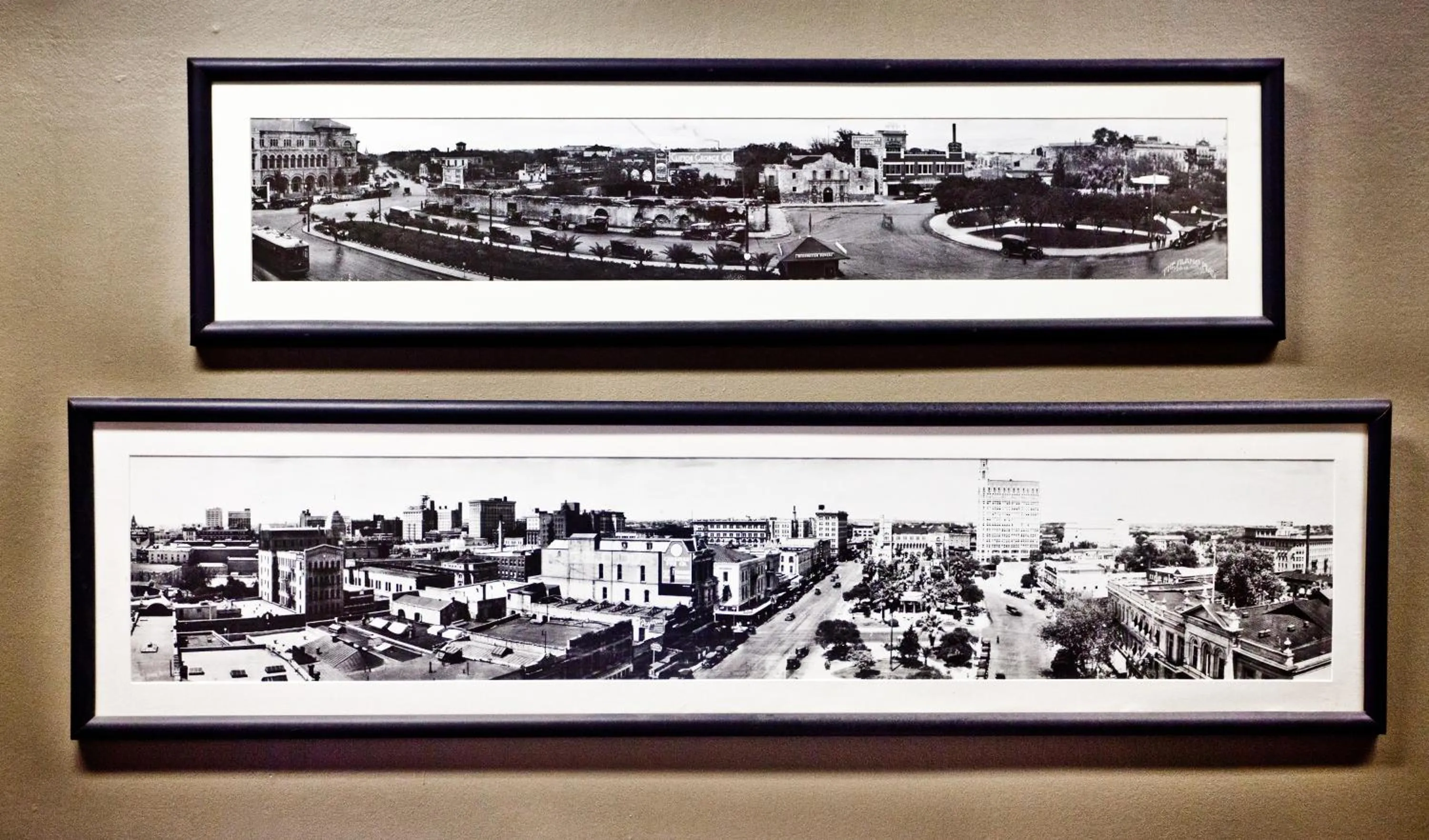 Decorative detail in The Crockett Hotel