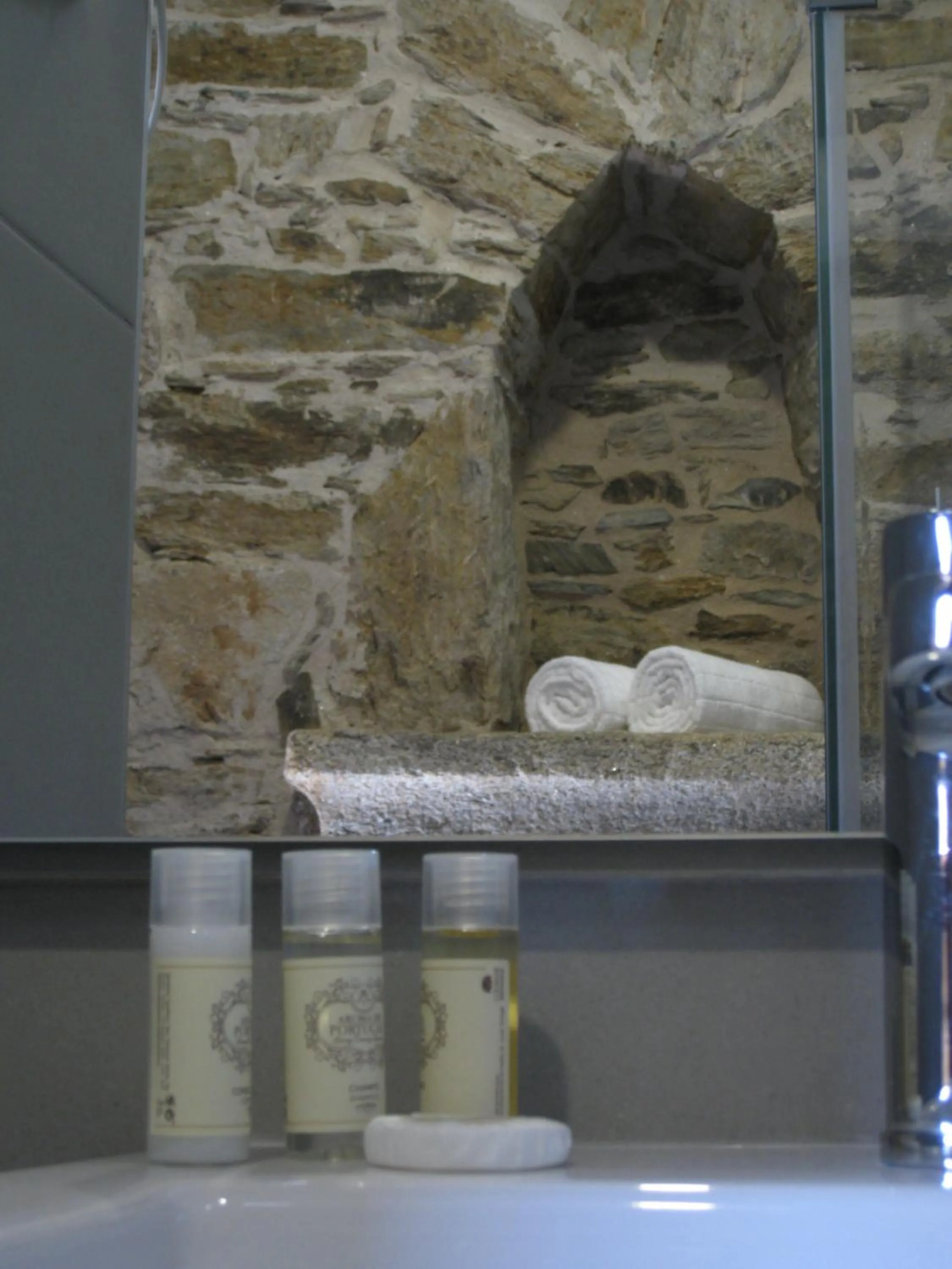 Bathroom in Candeias do Souto