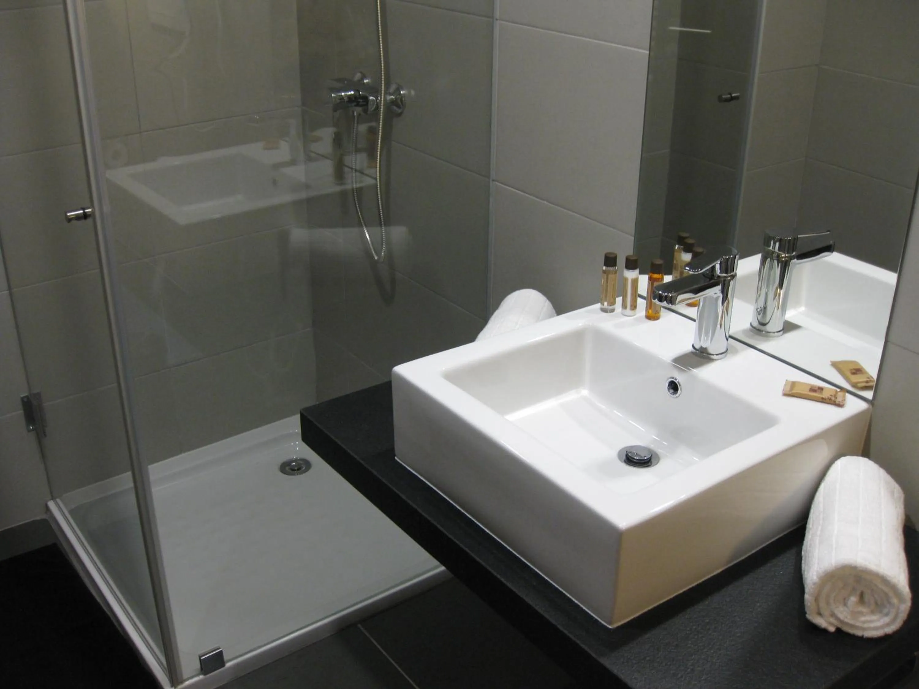 Bathroom in Candeias do Souto