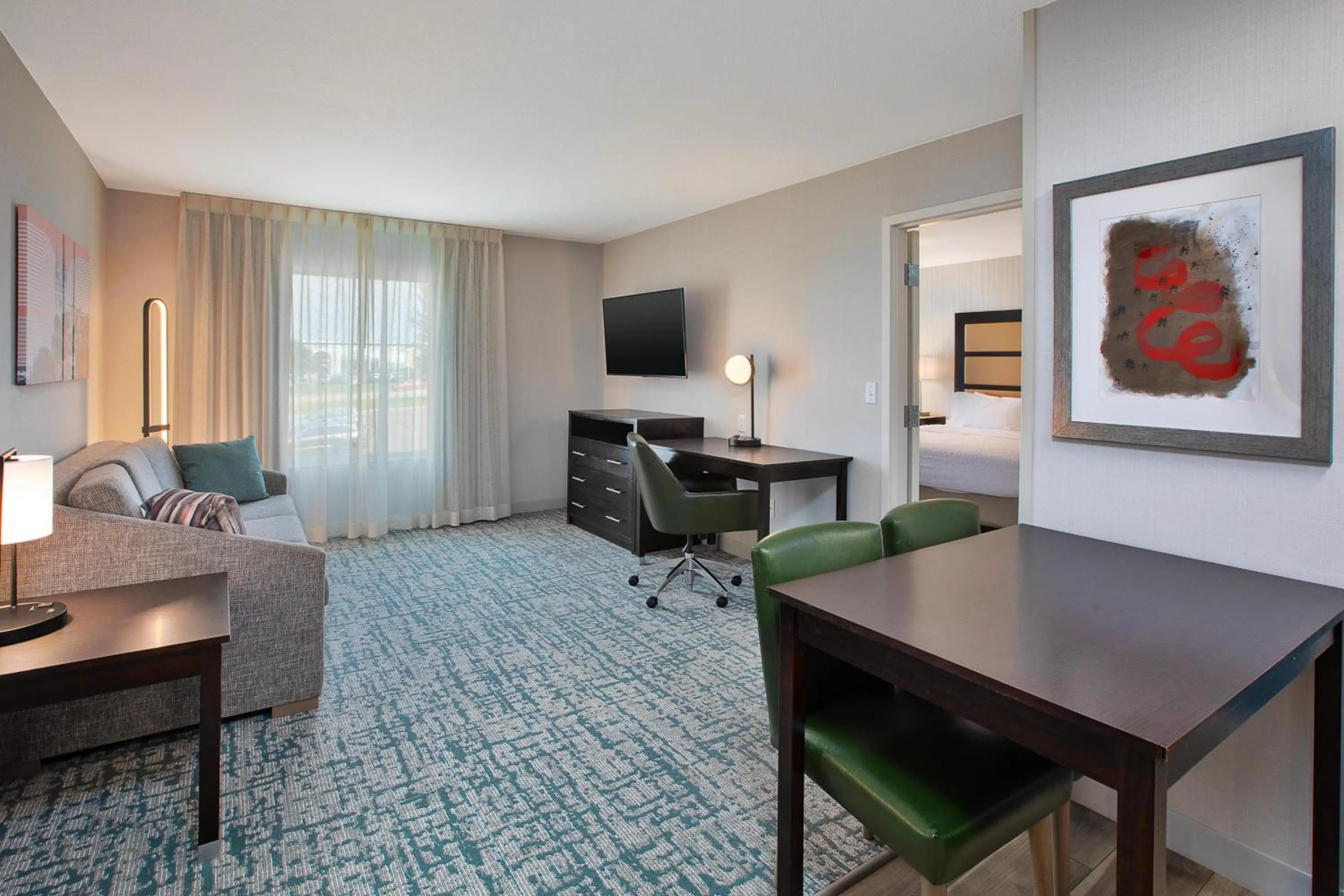 Living room in Homewood Suites by Hilton Sioux Falls