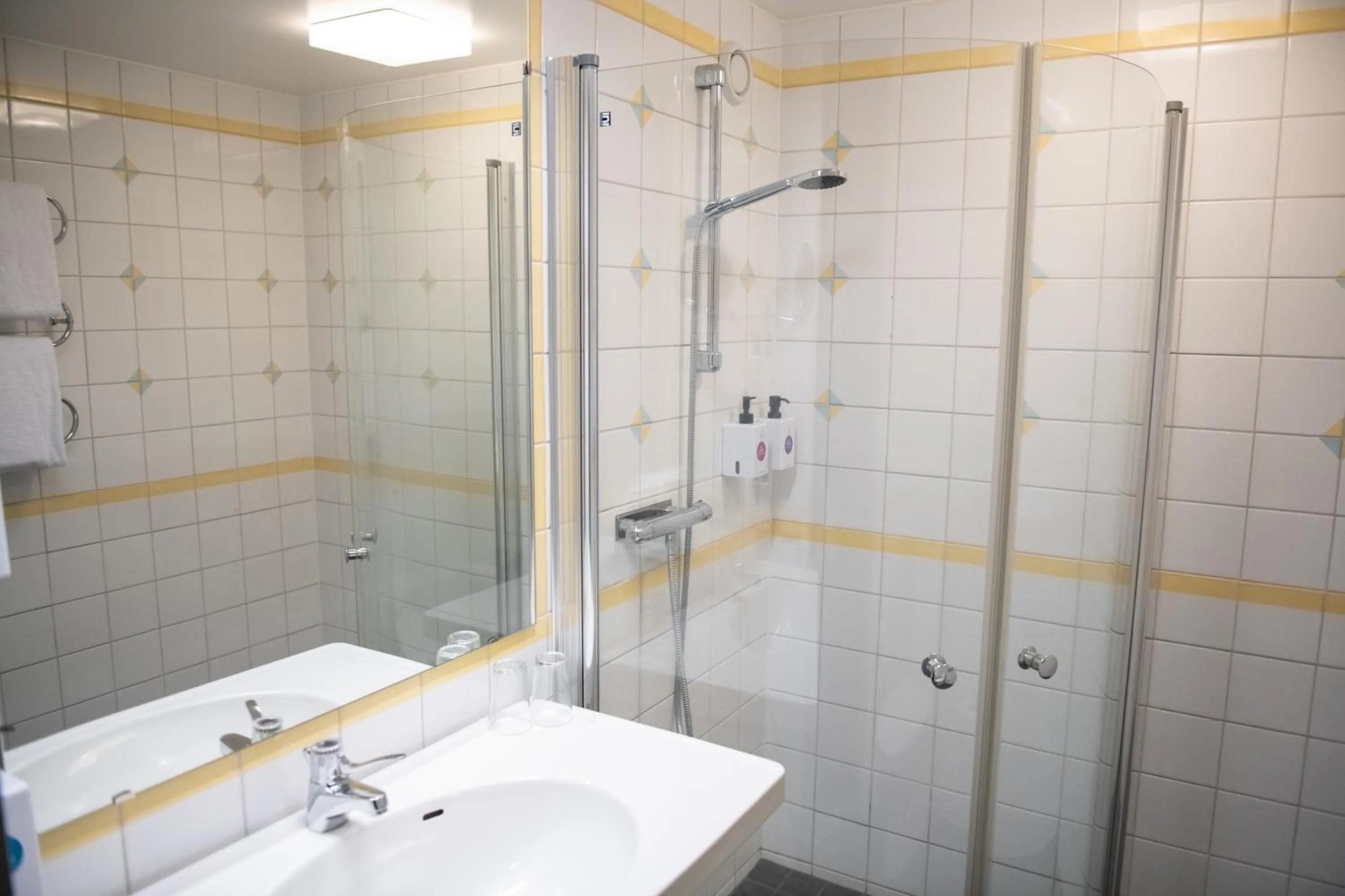 Bathroom in Quality Hotel Galaxen