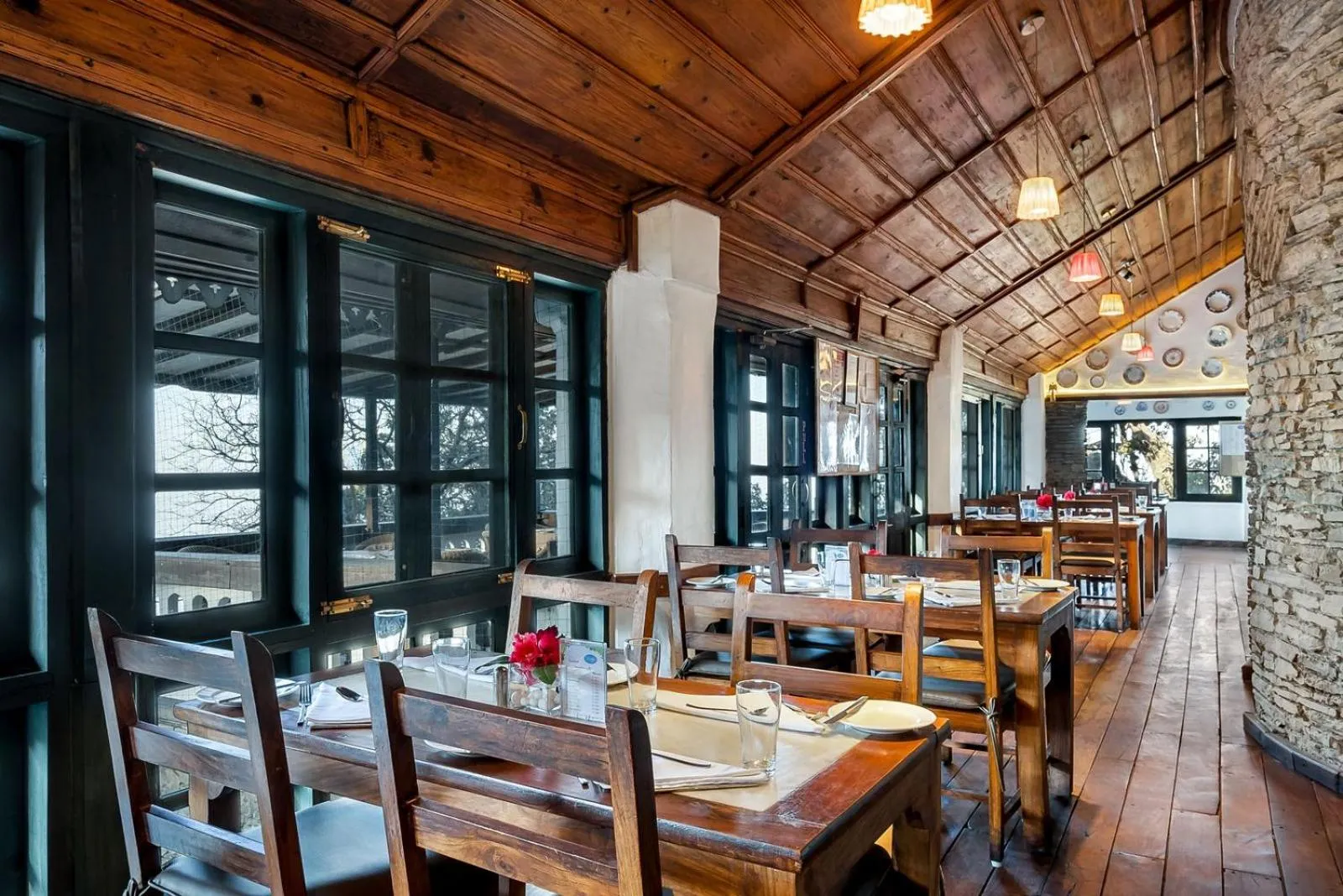 Restaurant/places to eat in Rokeby Manor