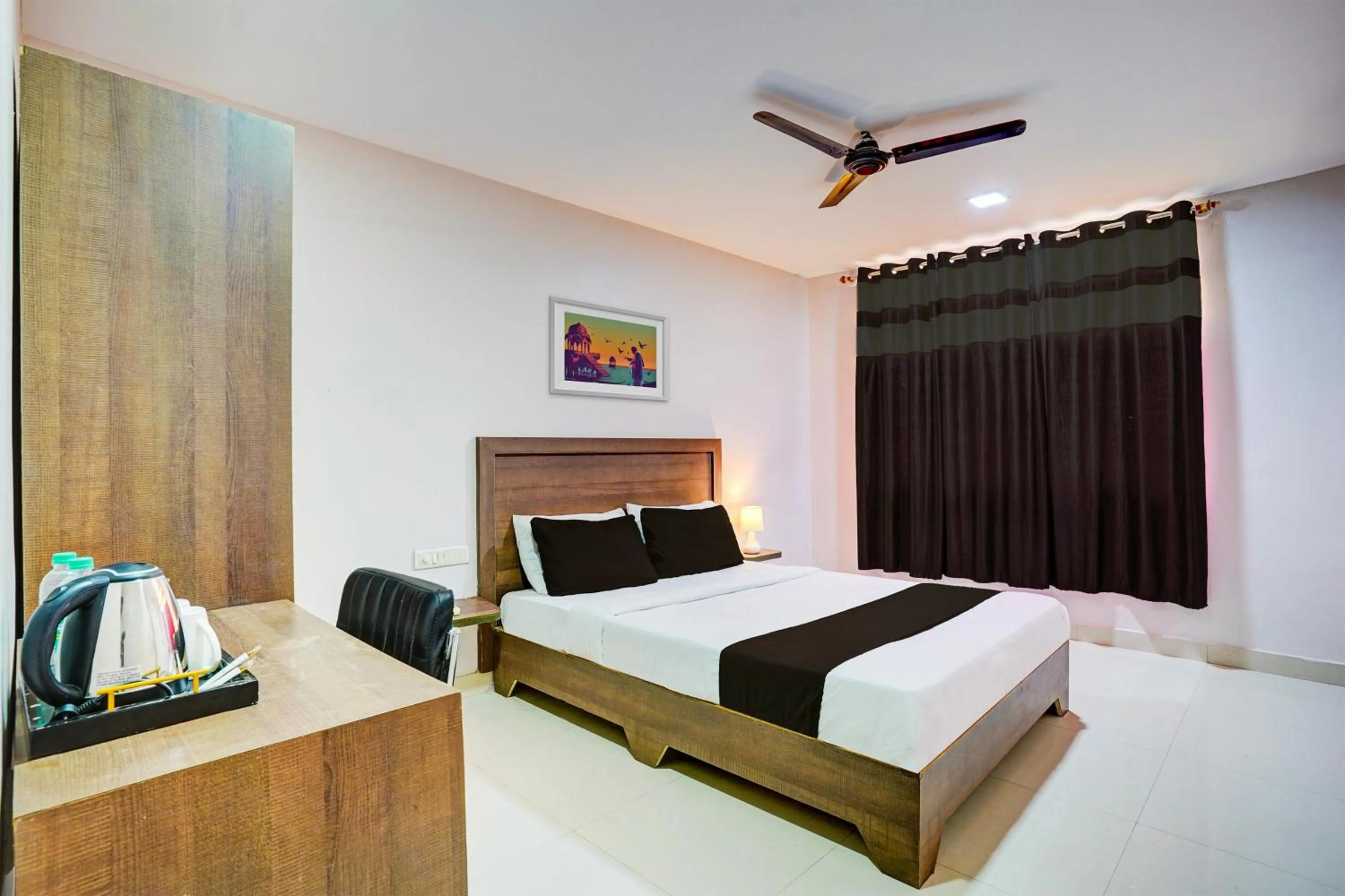 Bedroom, Bed in Super Hotel O Cricotel