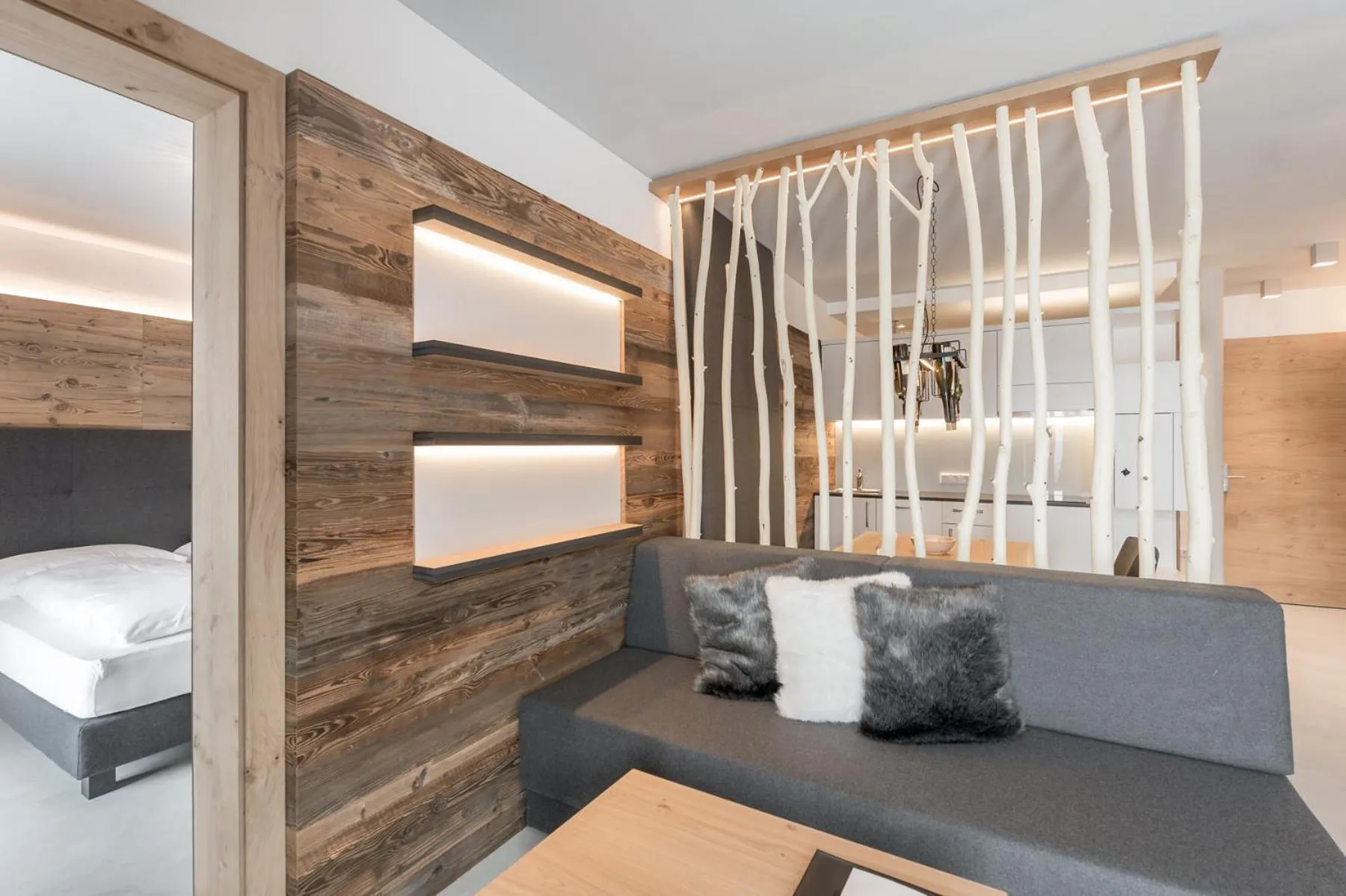 Living room, Bed in Mondschein Hotel & Chalet