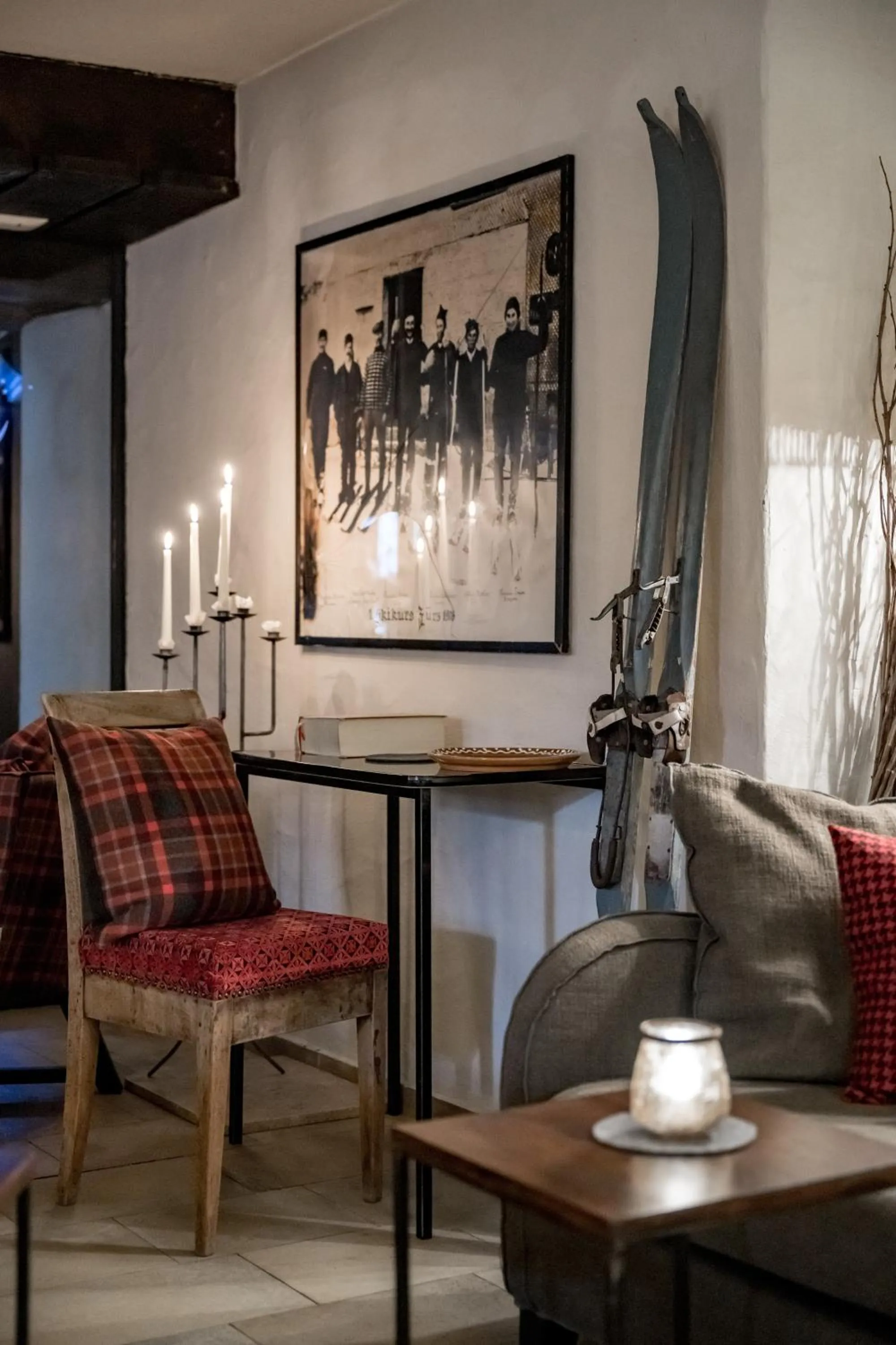 Lounge or bar in Mondschein Hotel & Chalet