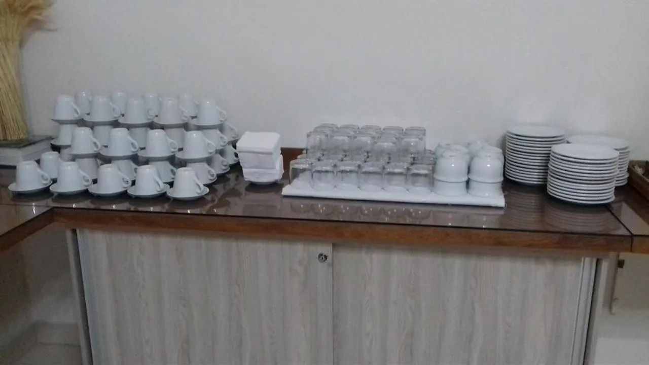 Restaurant/places to eat in Hotel Jardim