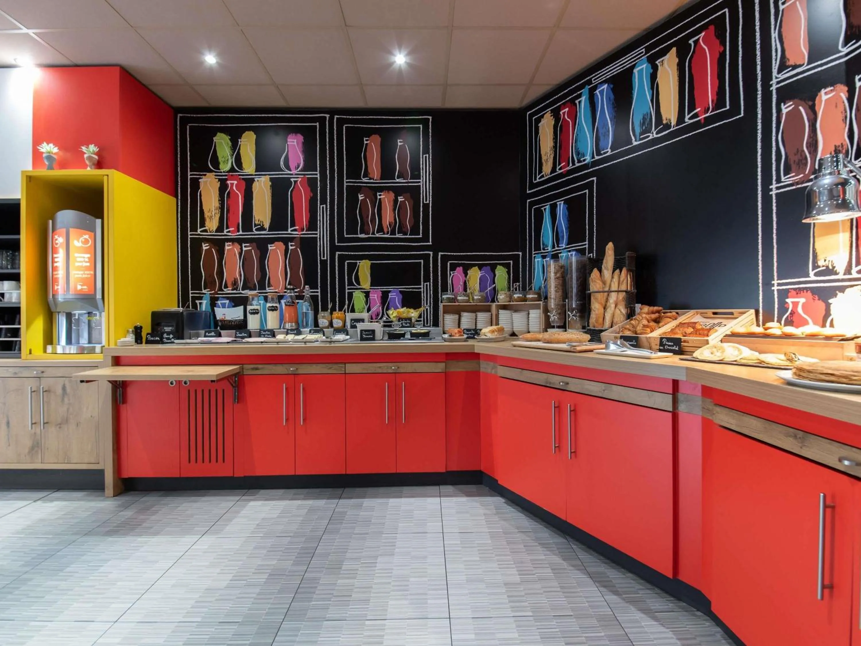 Breakfast in ibis Lyon Nord