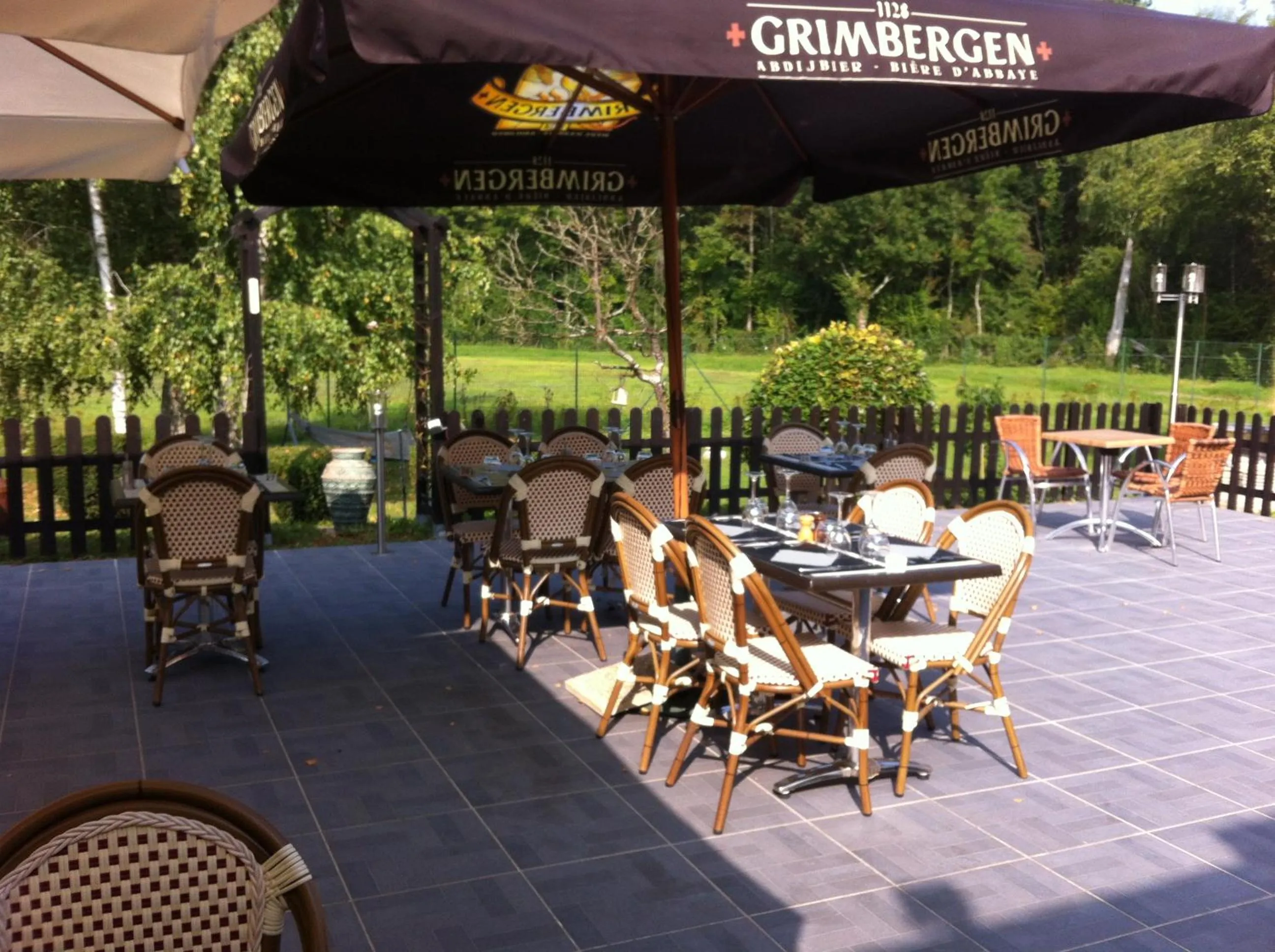 Patio in Hôtel Le Forestia