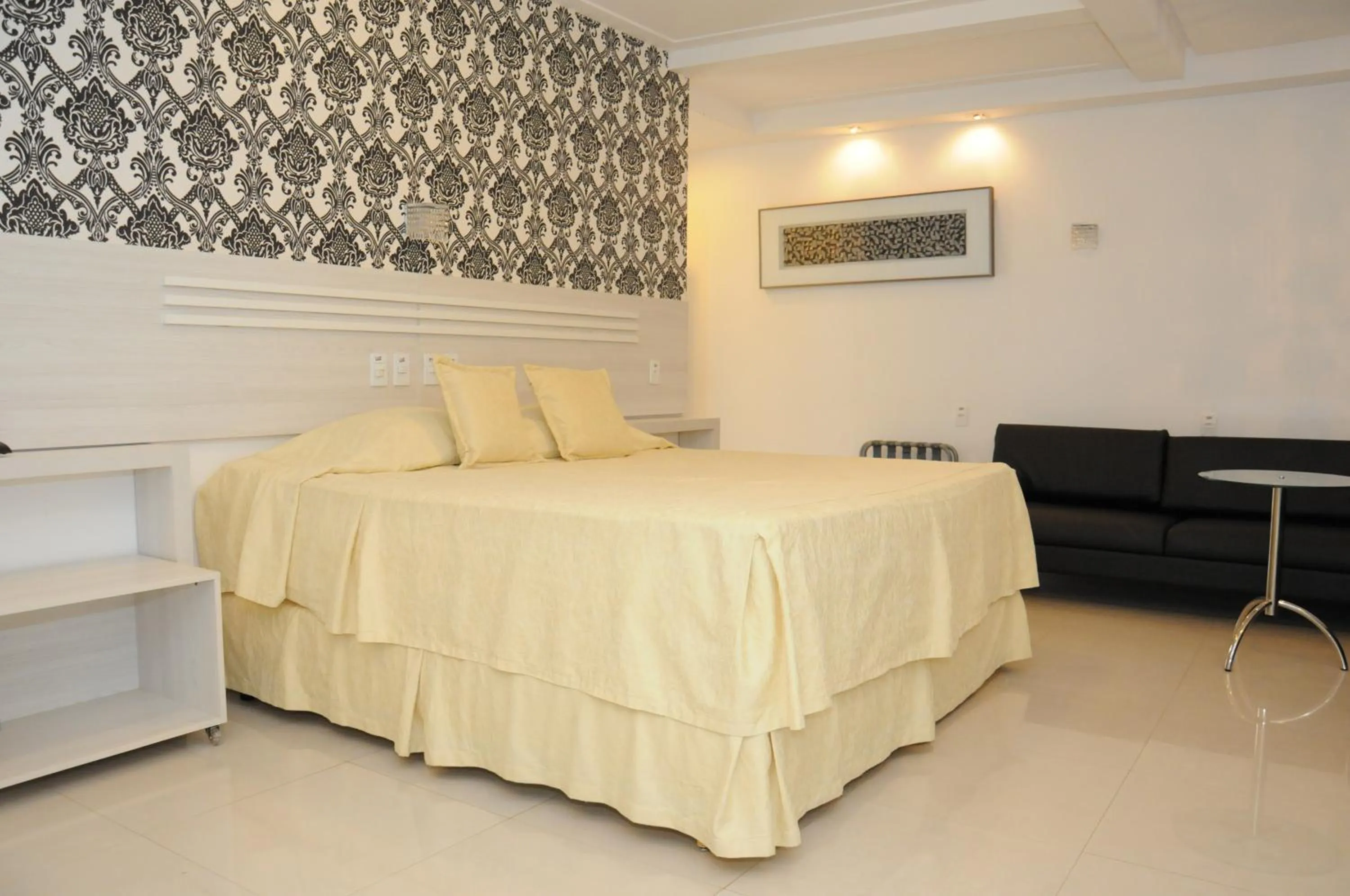 Bed in Fiesta Bahiana Club Hotel