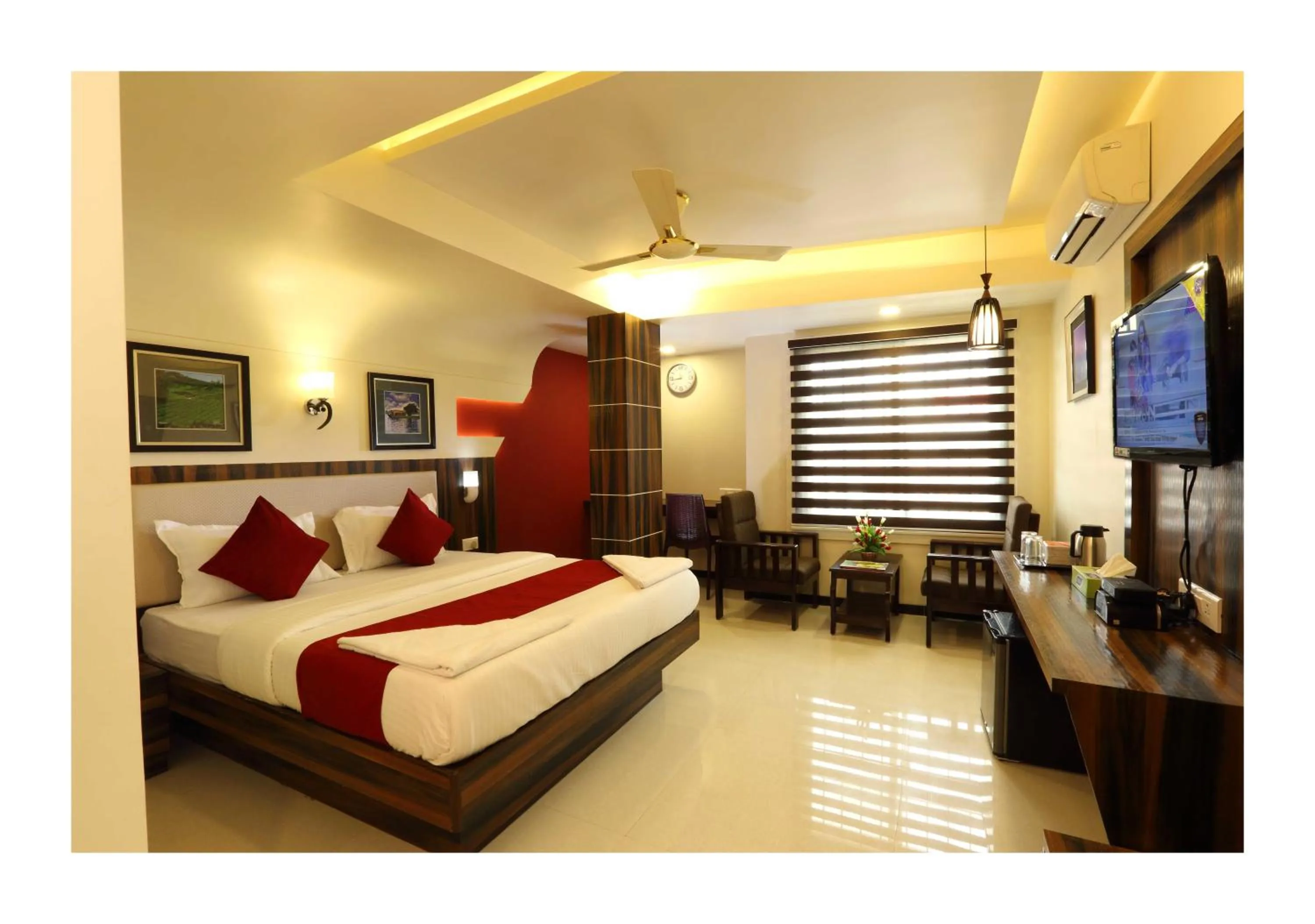 Photo of the whole room, Bed in Hotel Kochi Caprice