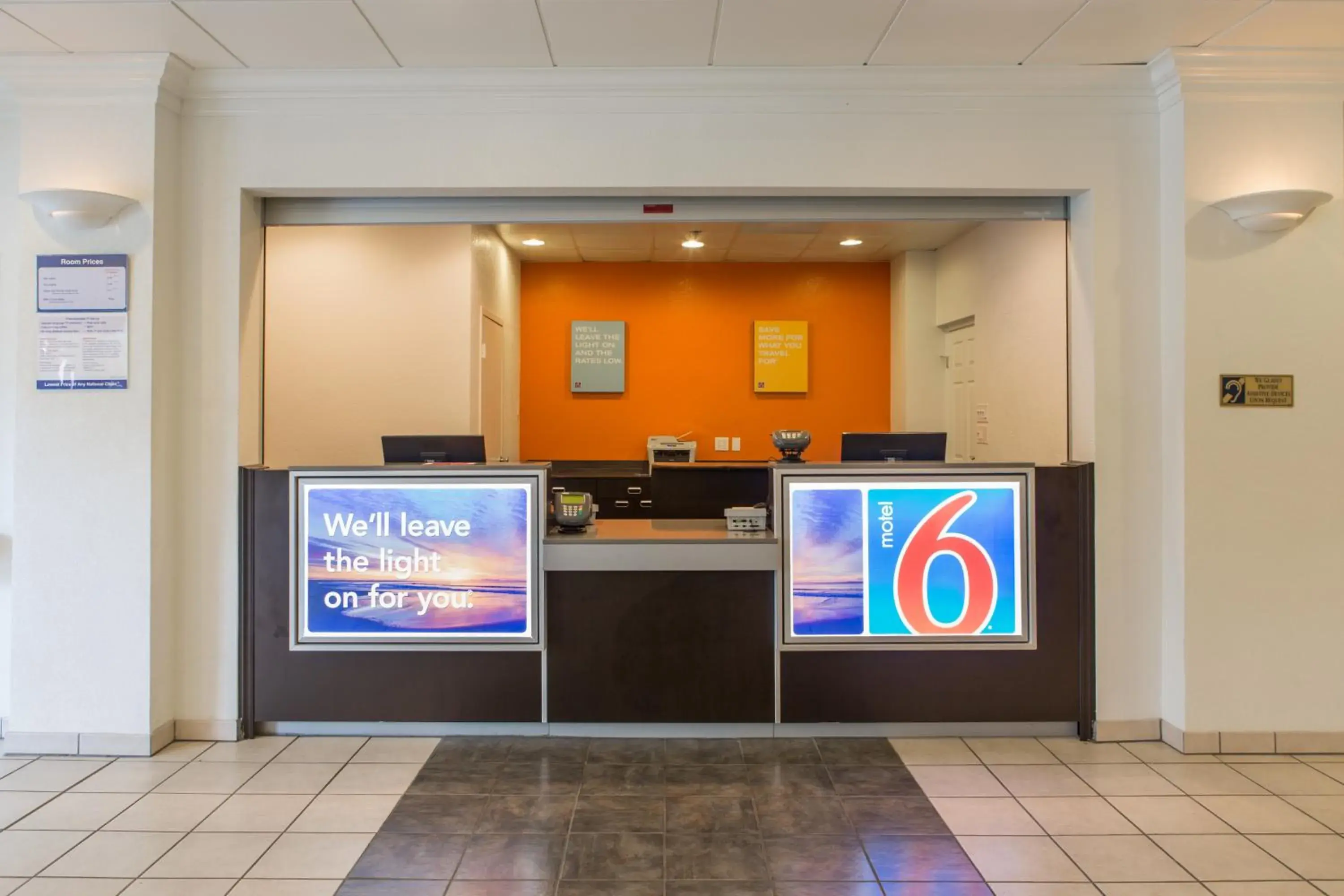 Lobby or reception in Motel 6-Cutler Bay, FL Lobby or reception in Motel 6-Cutler Bay, FL