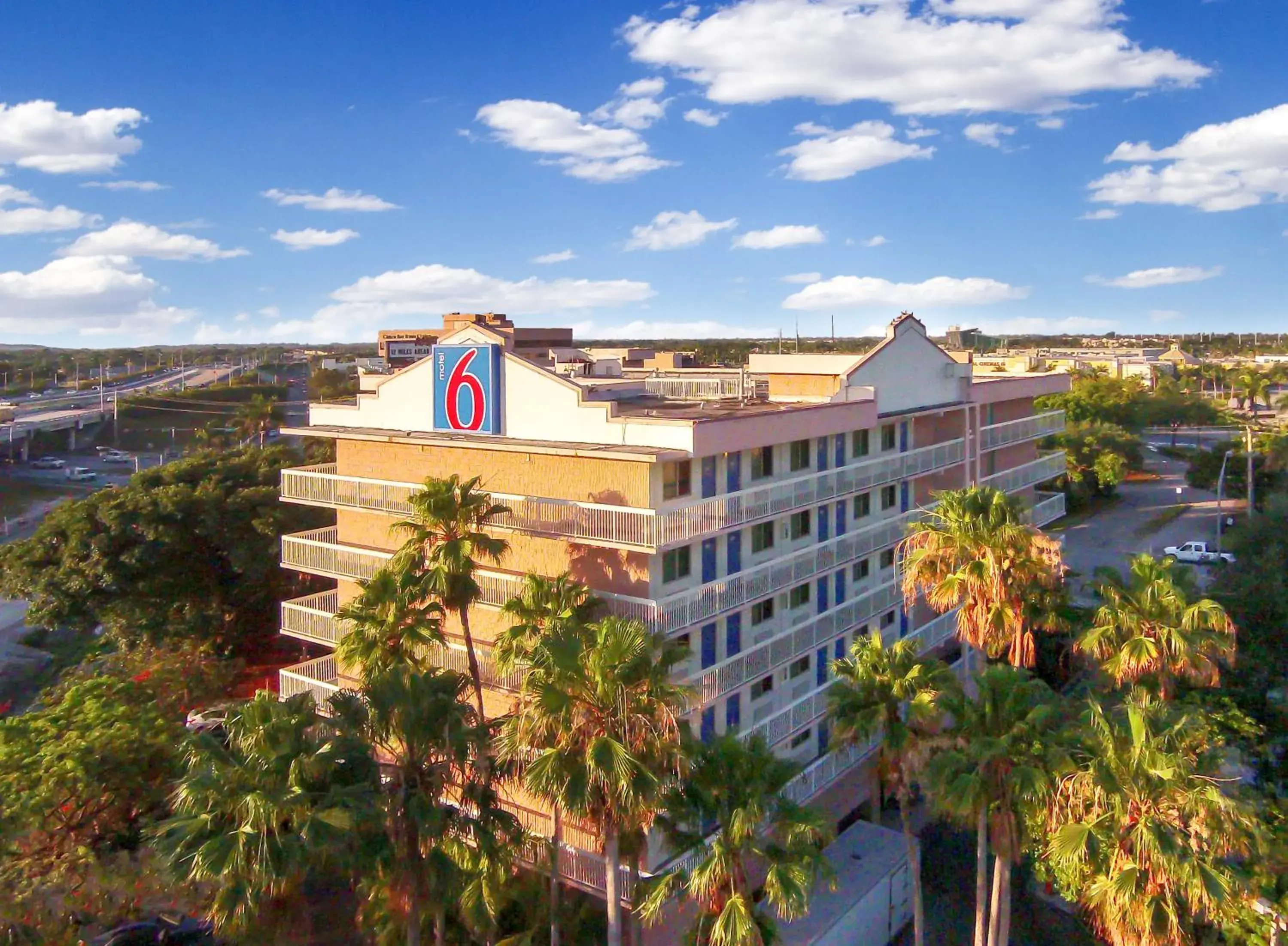 Facade/entrance in Motel 6-Cutler Bay, FL Facade/entrance in Motel 6-Cutler Bay, FL