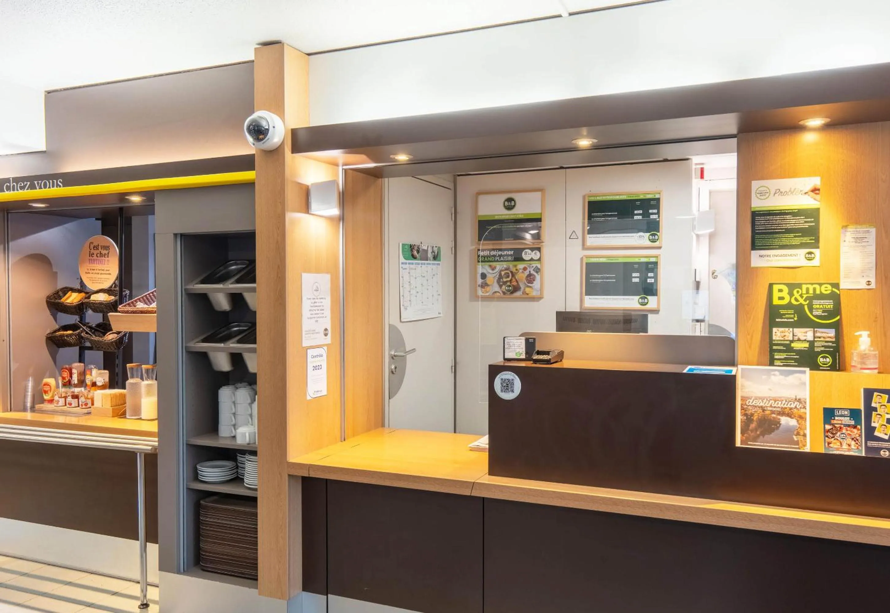 Lobby or reception in B&B HOTEL Limoges 2