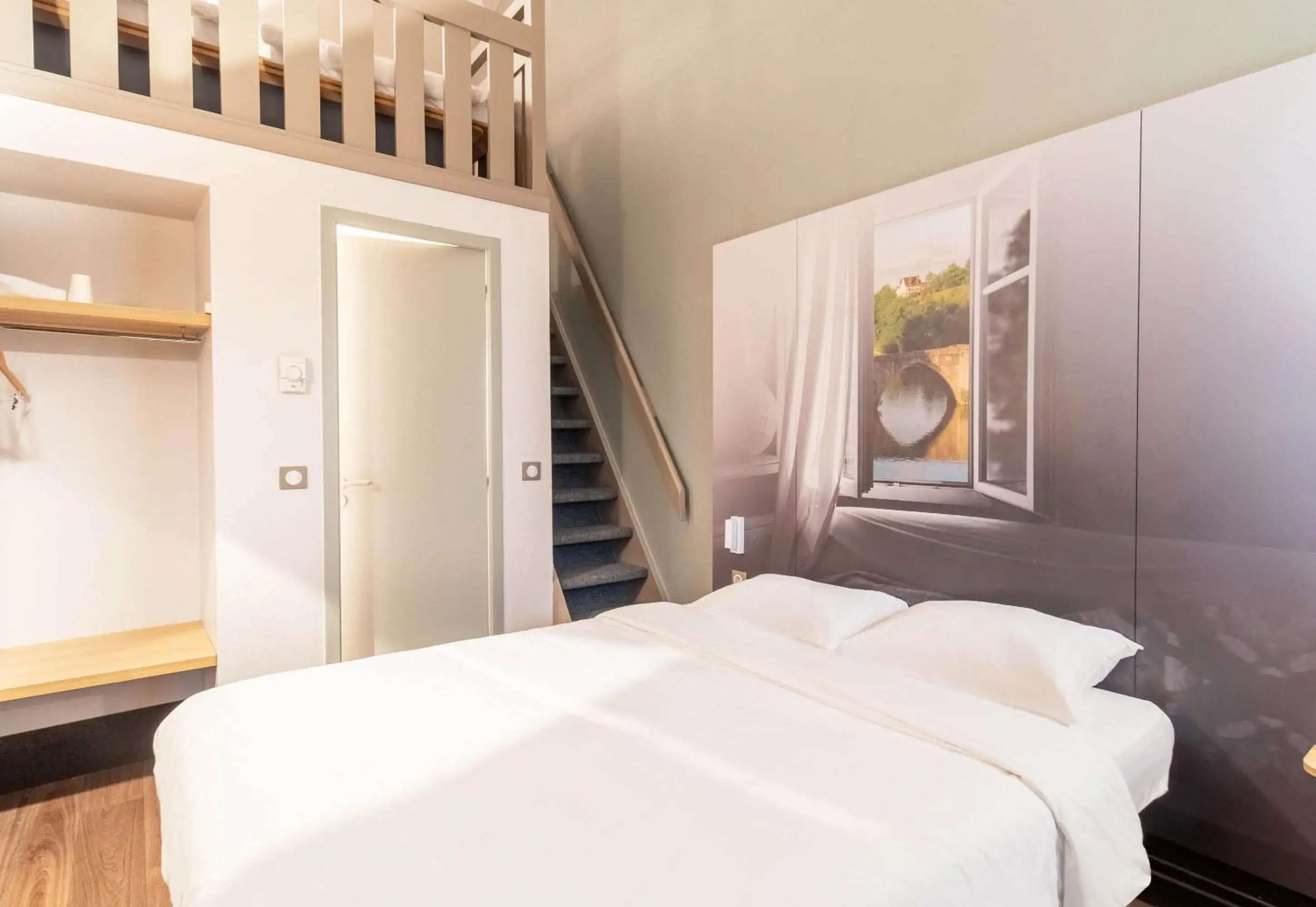 Quadruple Room in B&B HOTEL Limoges 2 Quadruple Room in B&B HOTEL Limoges 2