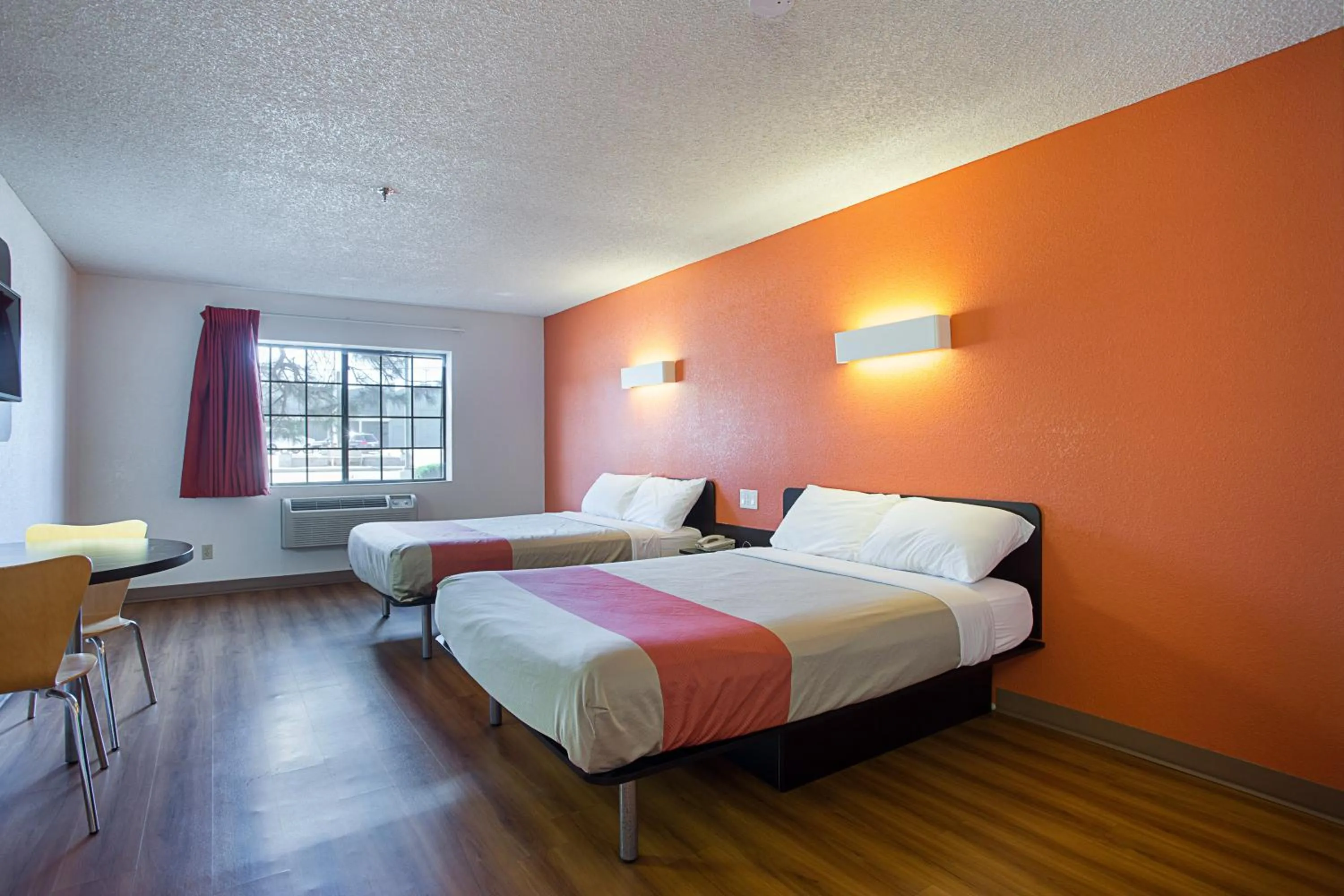 Bedroom, Bed in Motel 6-Williams, AZ - West - Grand Canyon