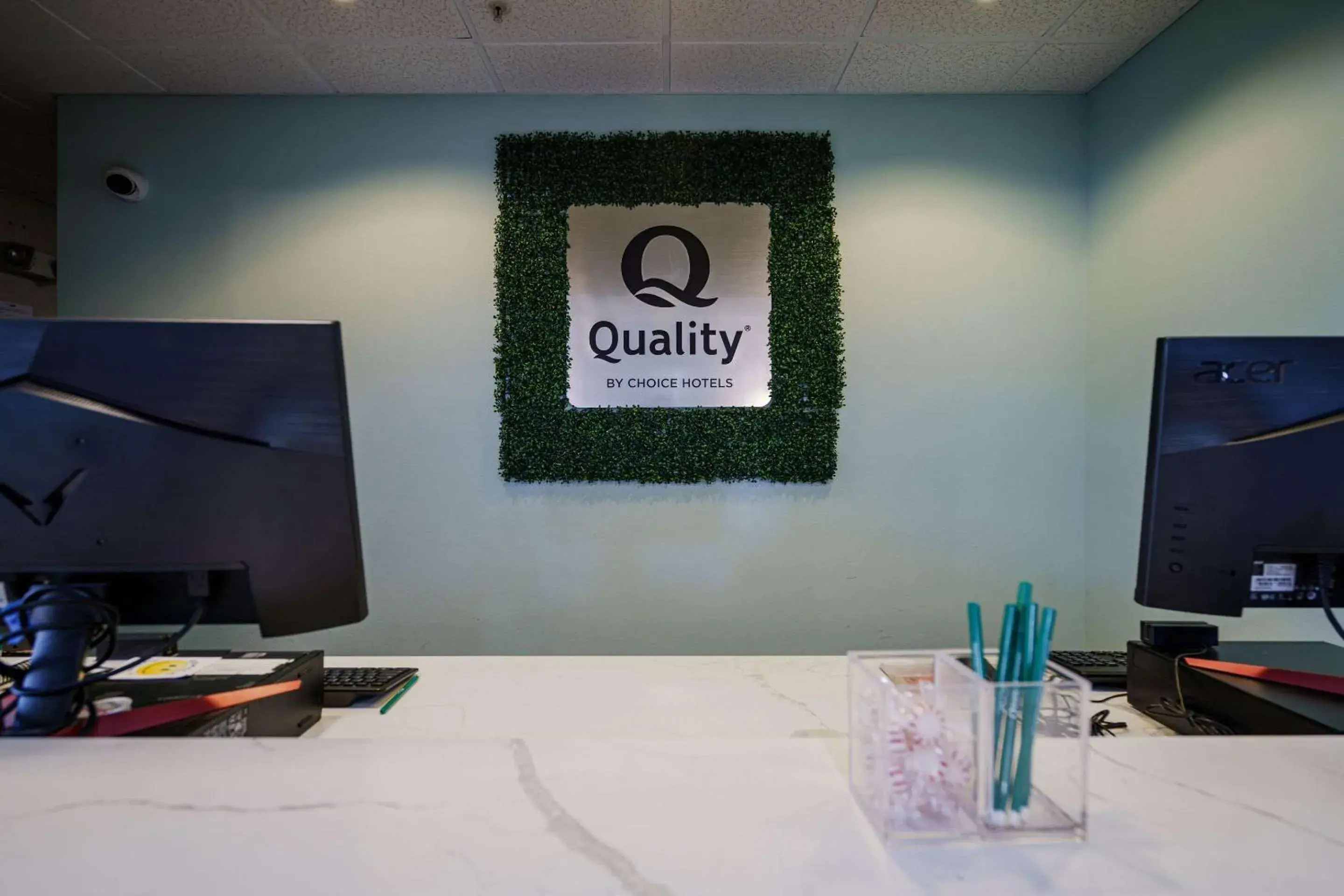 Lobby or reception in Quality Inn I-75 West Chester-North Cincinnati Lobby or reception in Quality Inn I-75 West Chester-North Cincinnati