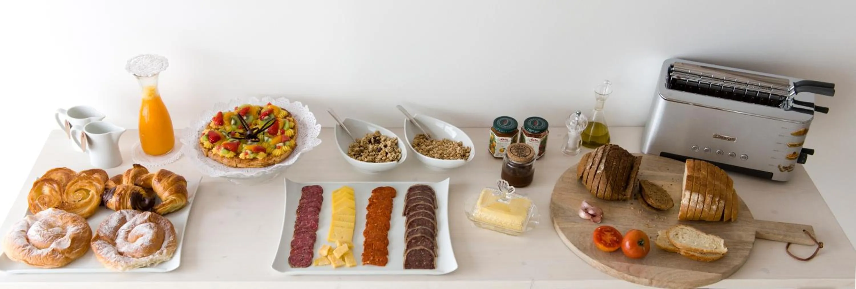 Food and drinks in Hotel Ca S'Arader Turismo de Interior