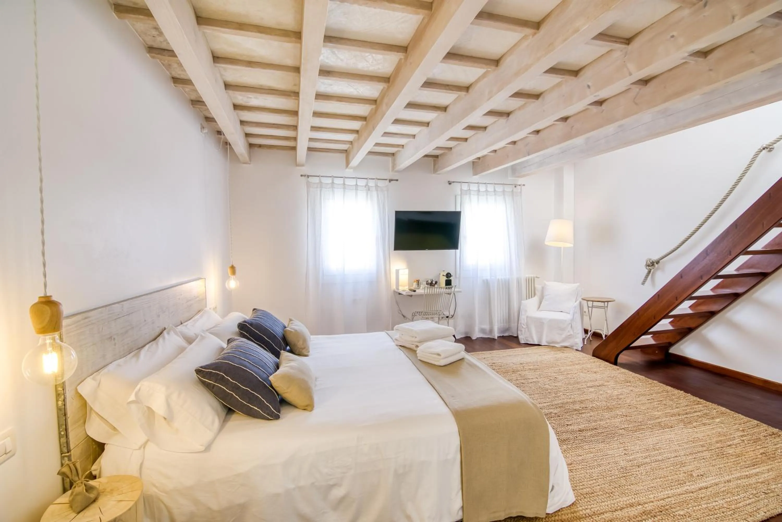 Bed in Hotel Ca S'Arader Turismo de Interior