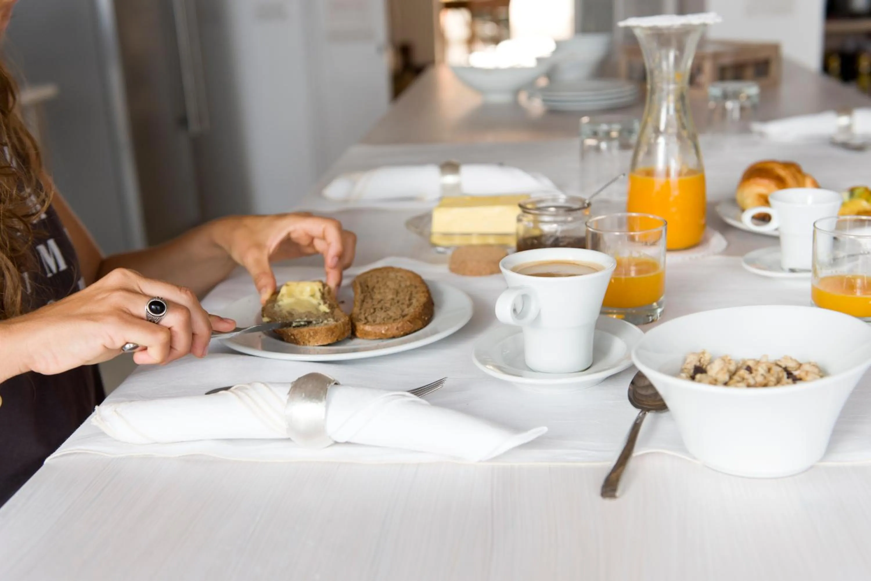 Food and drinks in Hotel Ca S'Arader Turismo de Interior