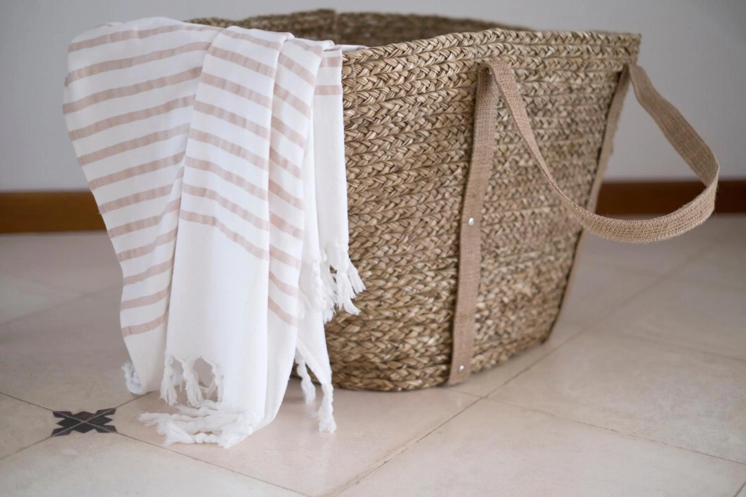 Decorative detail in Hotel Ca S'Arader Turismo de Interior