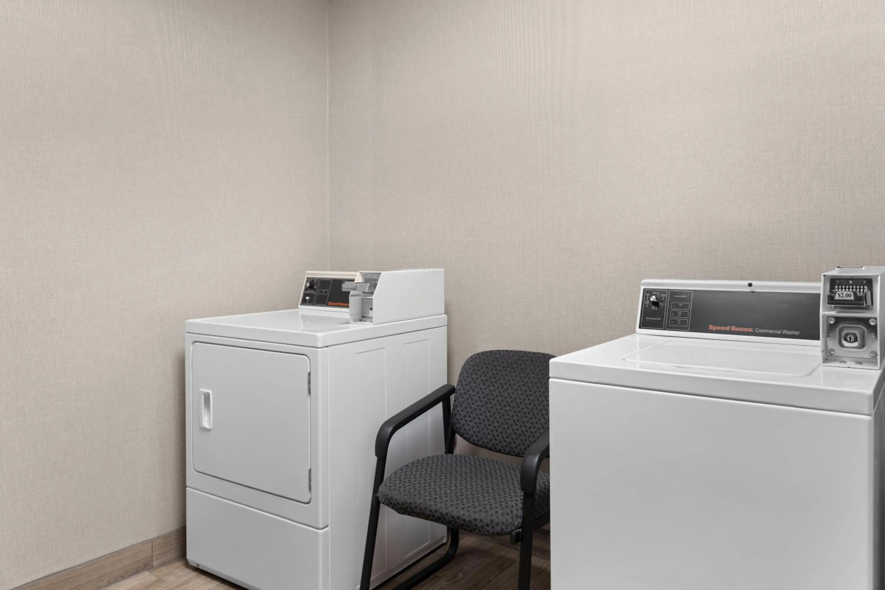 laundry in Hampton Inn & Suites Boise-Meridian
