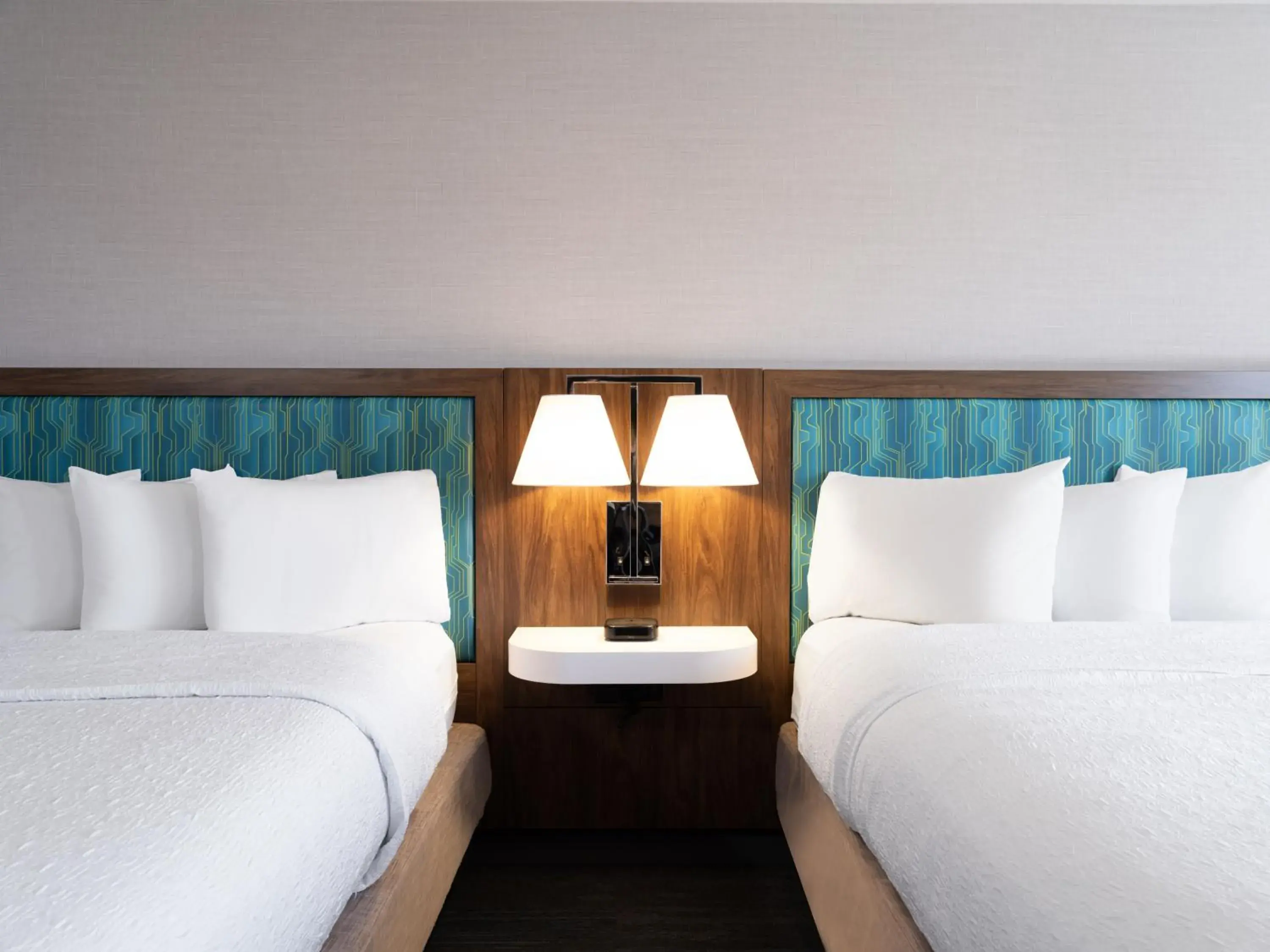 Bed in Hampton Inn & Suites Boise-Meridian Bed in Hampton Inn & Suites Boise-Meridian