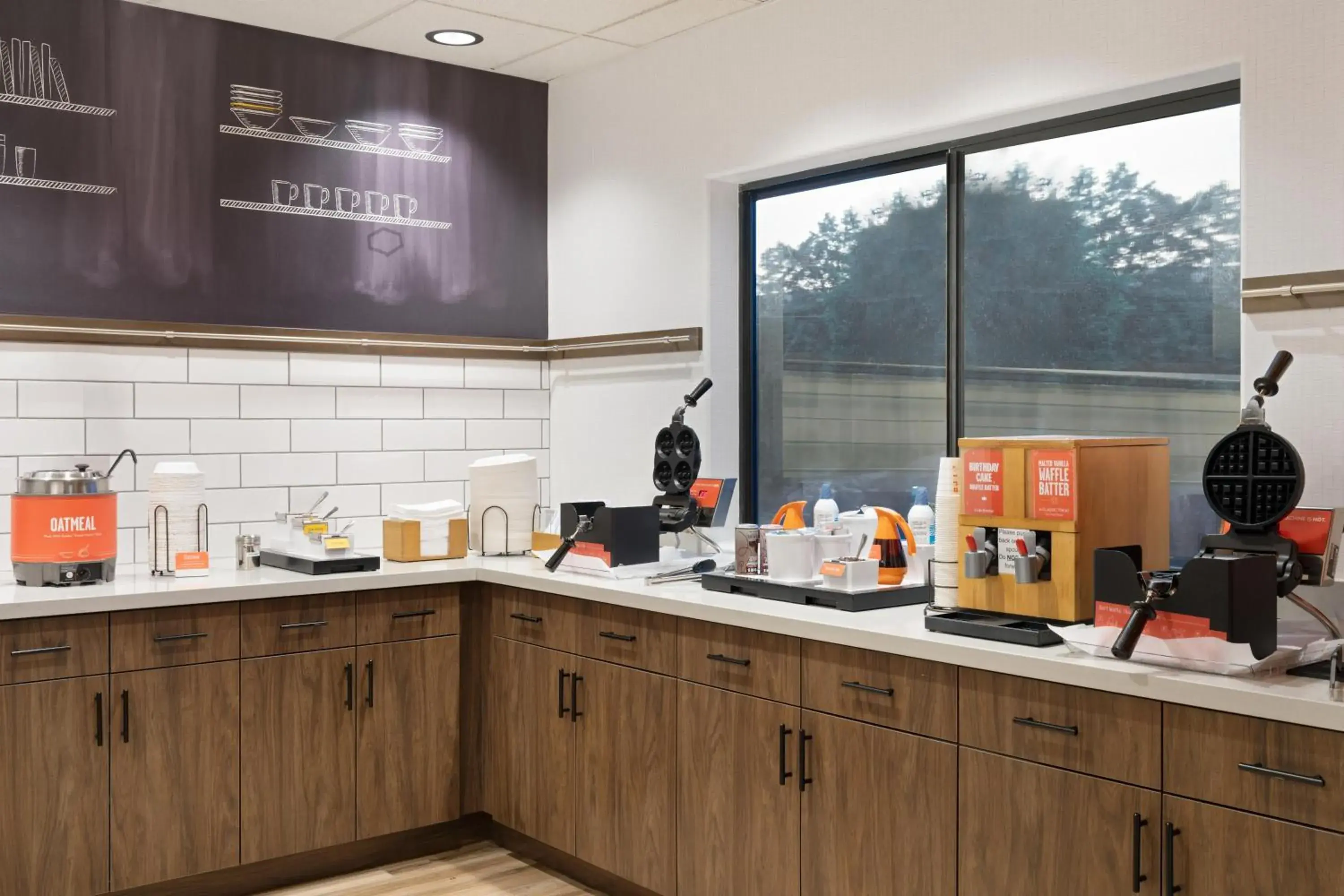 Breakfast in Hampton Inn & Suites Boise-Meridian Breakfast in Hampton Inn & Suites Boise-Meridian