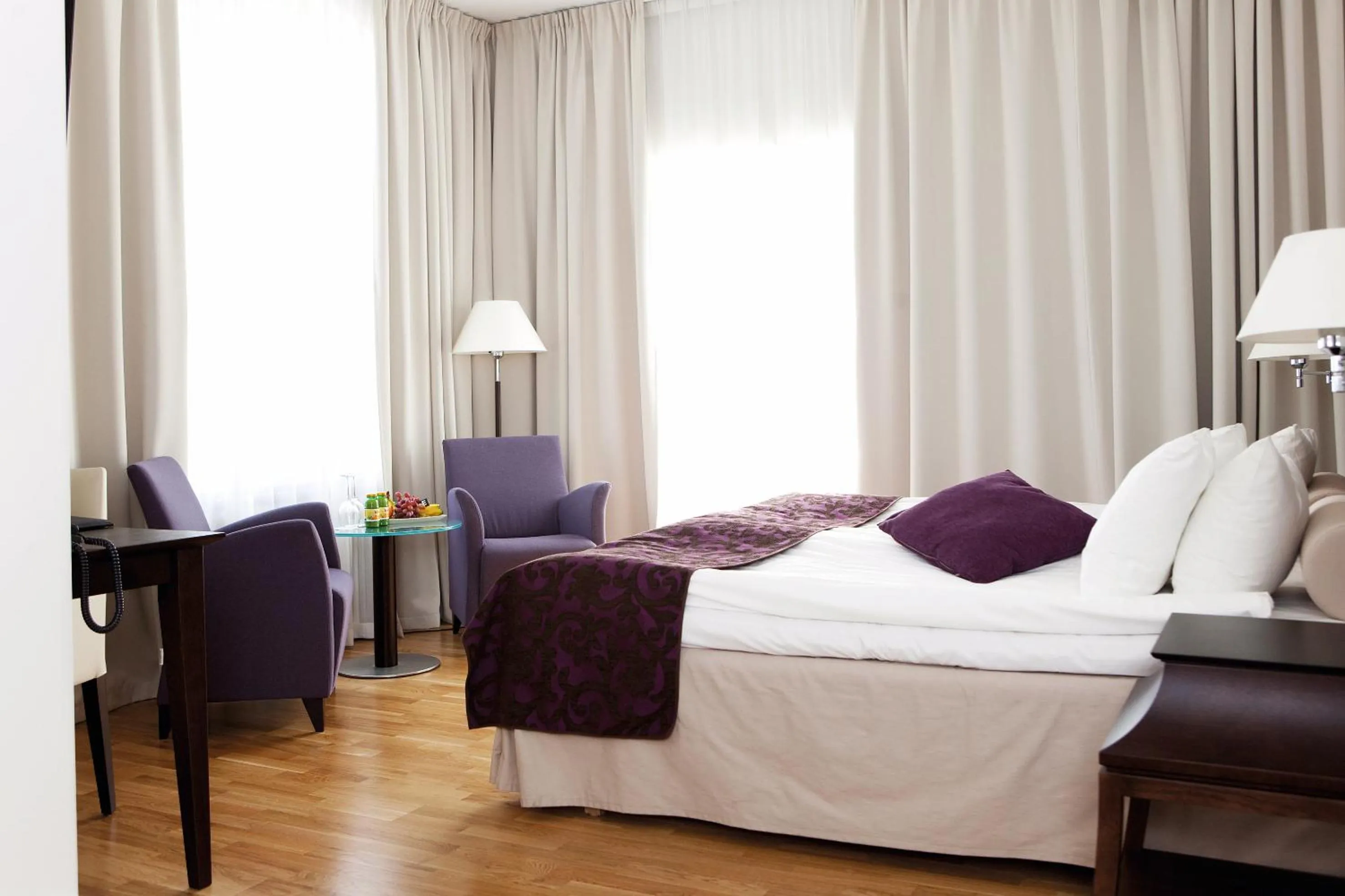 Bedroom, Bed in Elite Hotel Arcadia