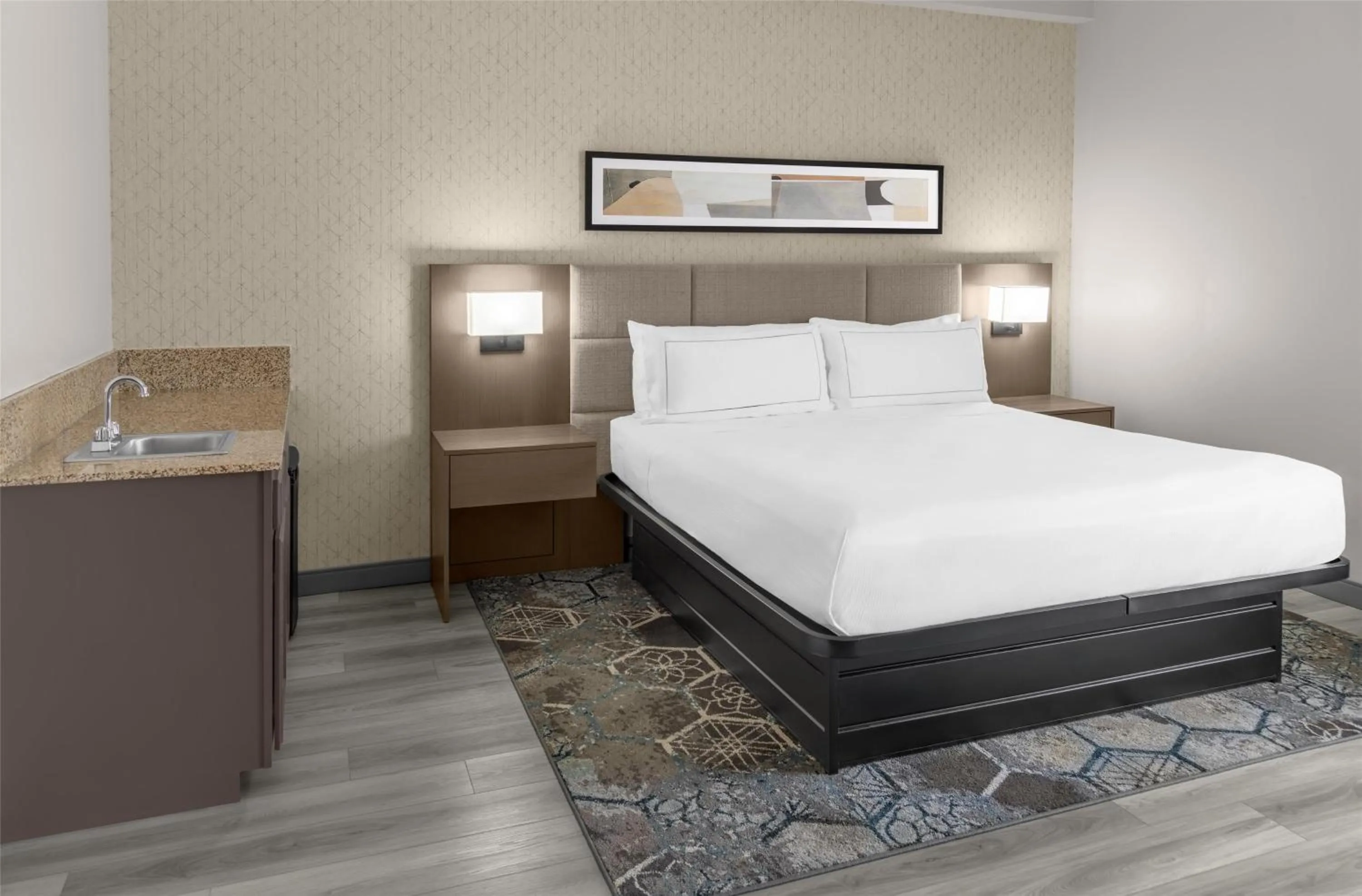 Bed in DoubleTree by Hilton Springdale